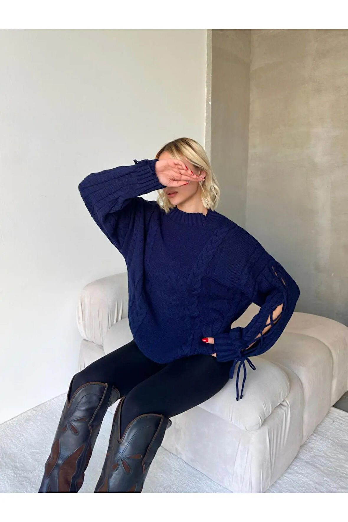 İp Detaylı Desenli Triko Kazak