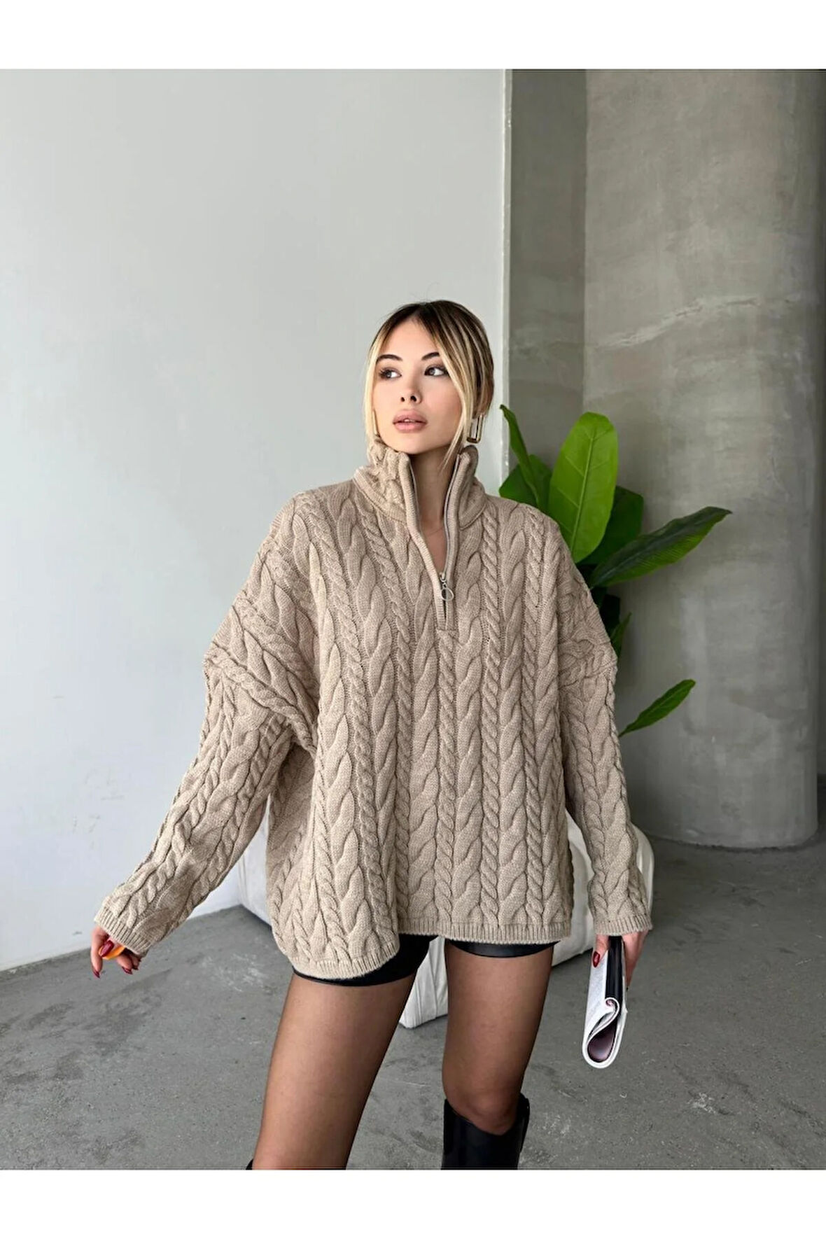 Örgülü Fermuarlı Triko Kazak