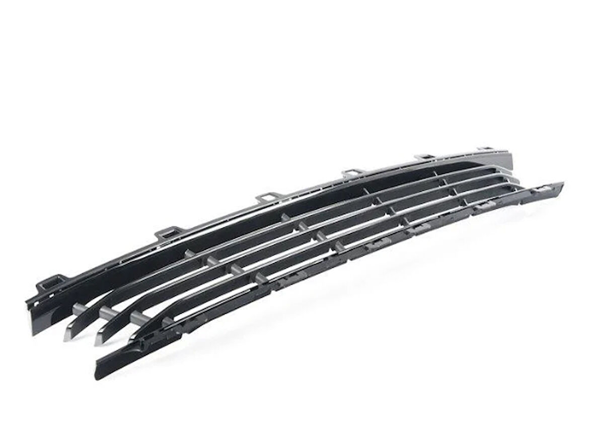 Esse Otomotiv - G20-g21 Ön Tampon Alt Delikli Astarlı Tampon Izgarası Ön Orta 17- Bmw 51117464258 51117464258