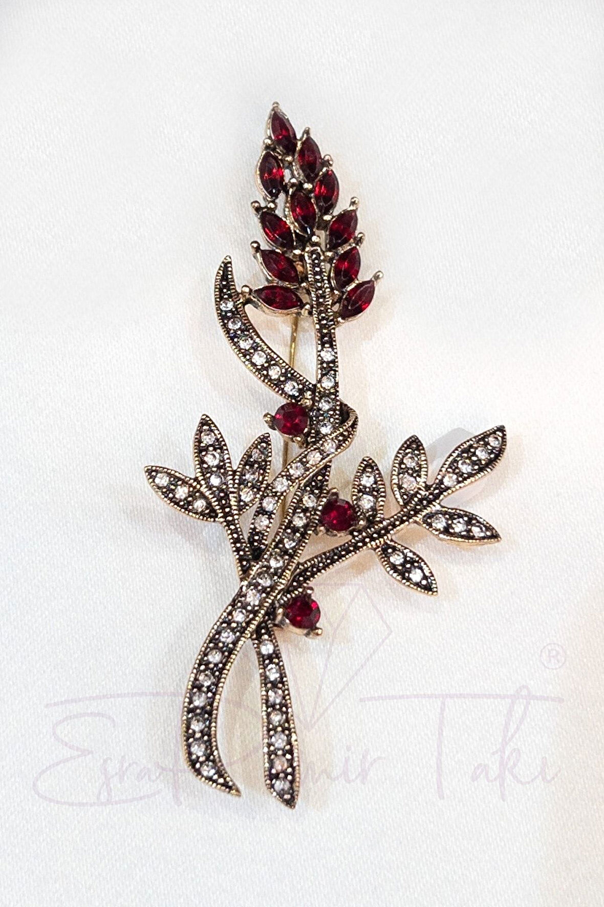 Kırmızı Kristal Taş Elmas Montür Broş