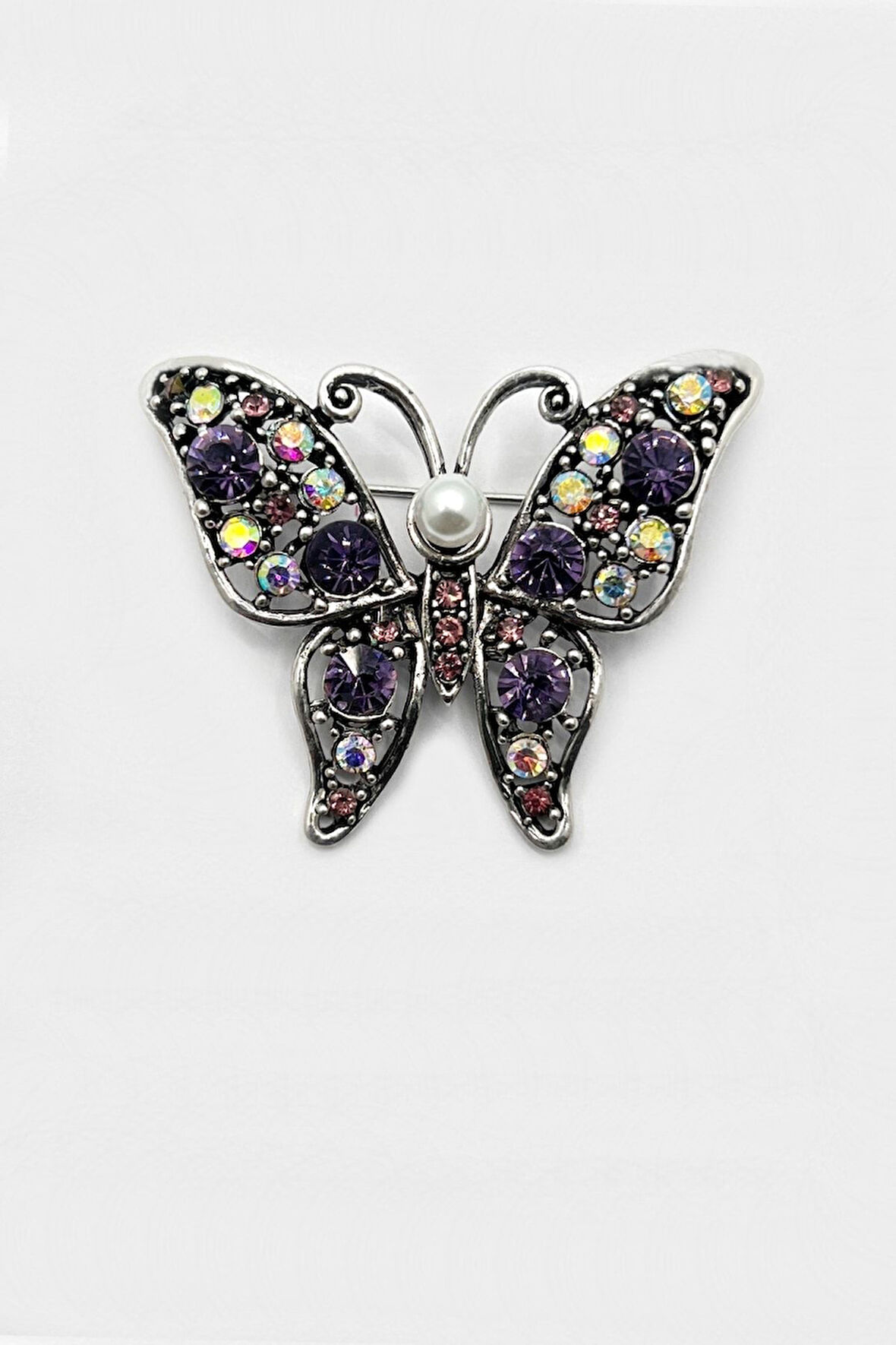 Taşlı Gümüş Renk Kelebek Broş