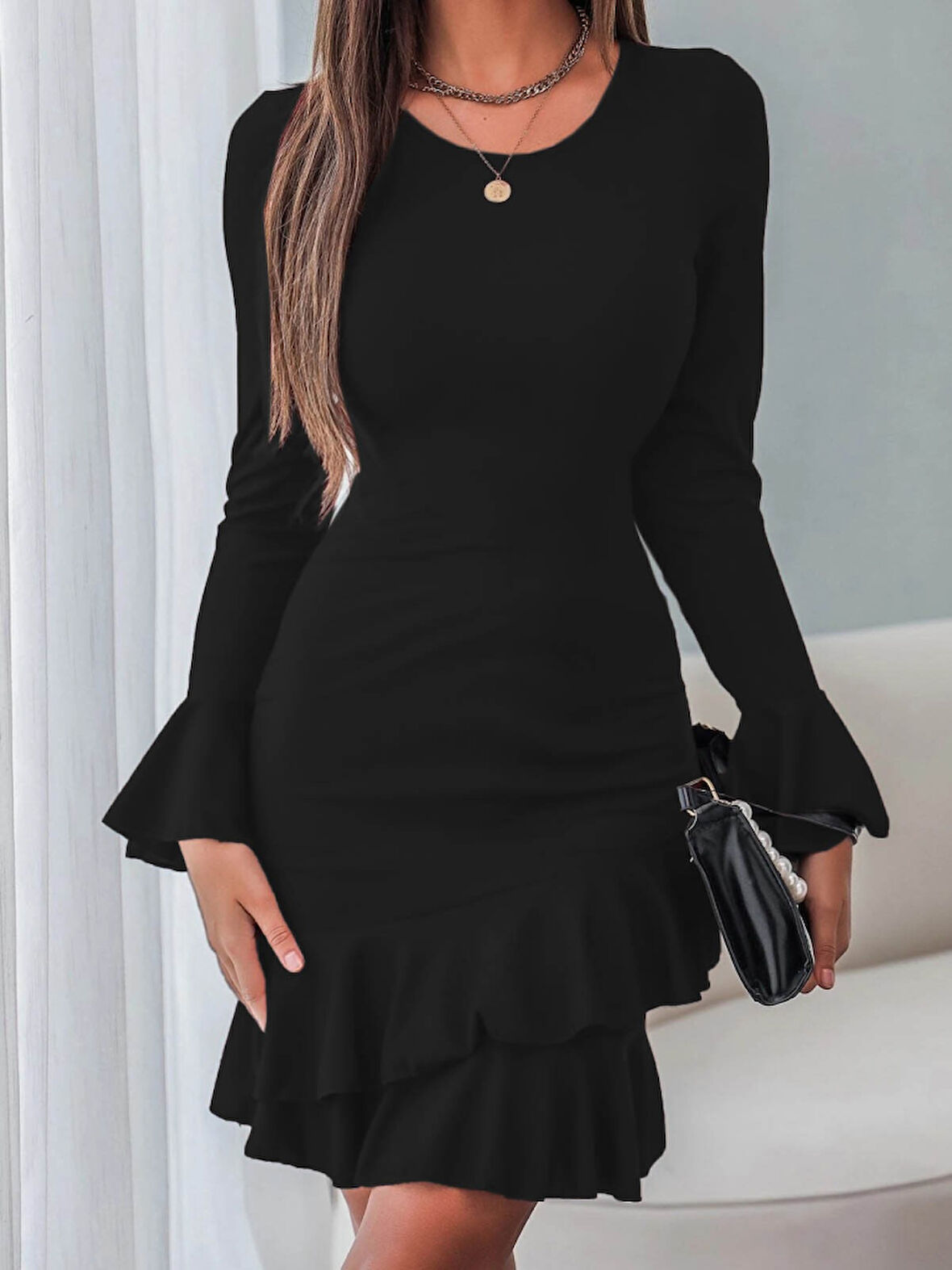 EQURİ Kadın Uzun Kollu Yuvarlak Yaka Etek Ucu Fırfırlı Janjan Krep Elbise