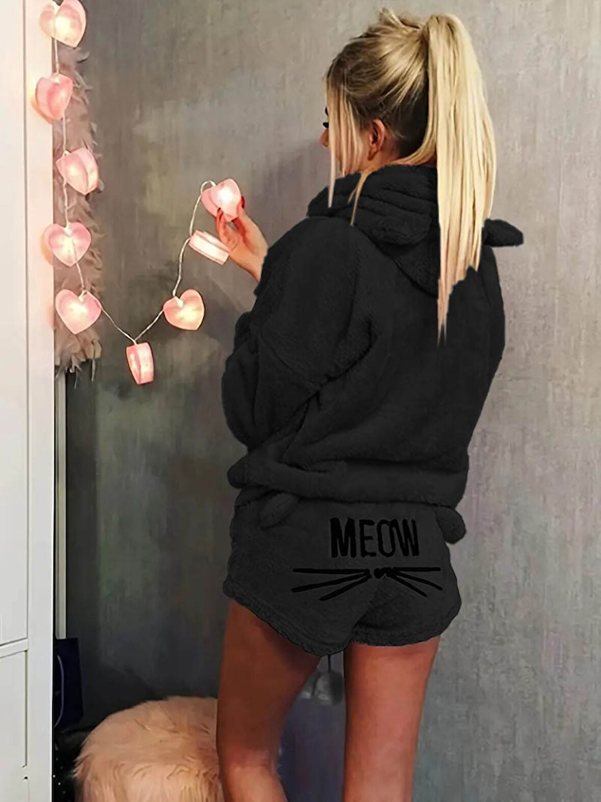 EQURİ Kadın Uzun Kollu Meow Kedi Nakışlı Kapşonlu Peluş Sweat Ve Short Ikili Takım