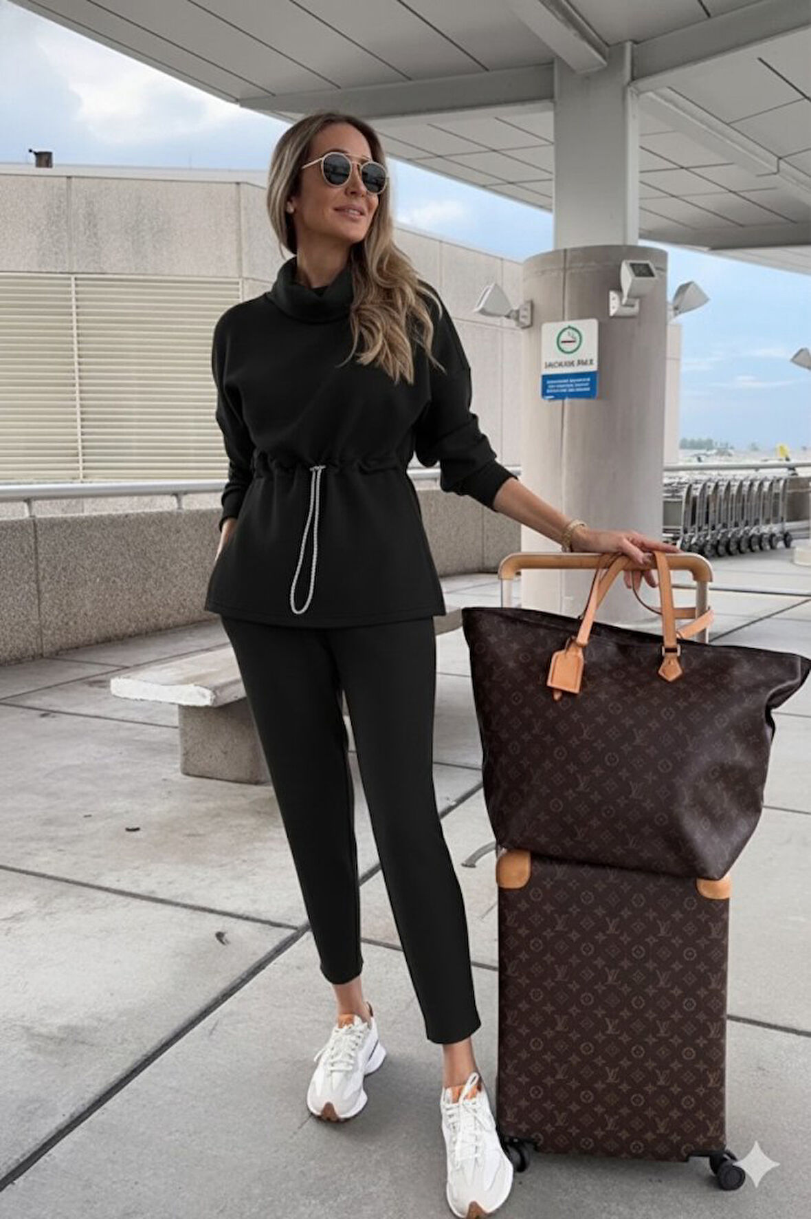 EQURİ Kadın Uzun Kollu Balıkçı Yaka Belden Lastikli Modal Bluz Ve Pantolon Ikili Takım