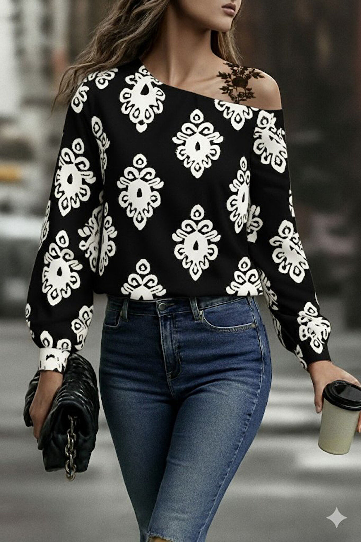 EQURİ Kadın Askılı Uzun Kollu Omuzlardan Açık Desenli Mosskrep Bluz