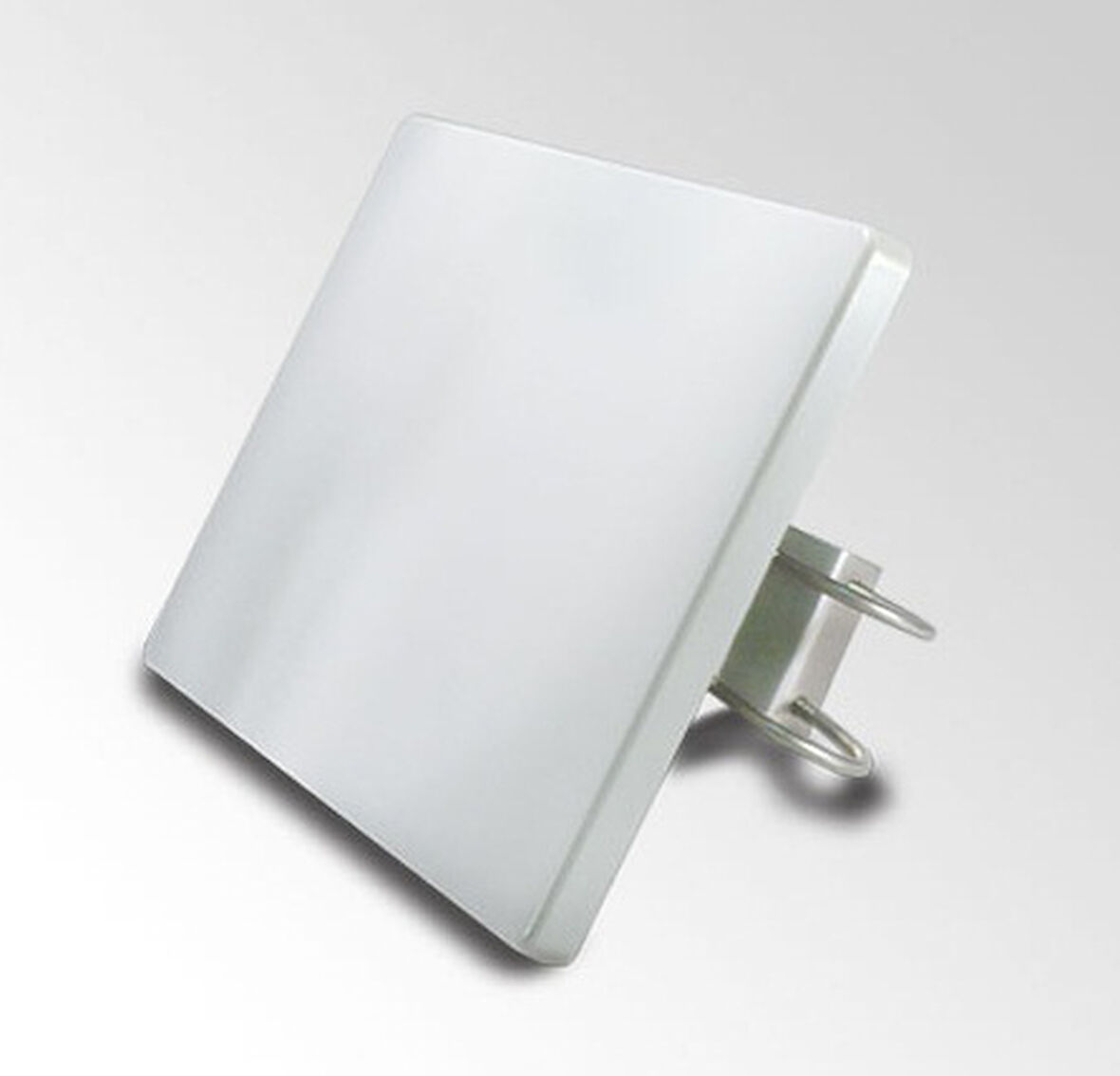 5GHz 18dBi Düz Panel Anten&lt;br&gt;
5GHz 18dBi Flat Panel Antenna