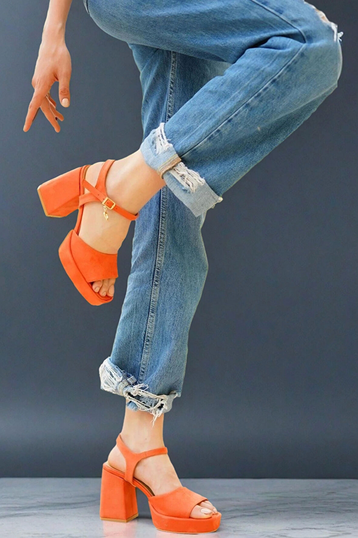 Kadın Moda Alçak Platform Topuklu Ayakkabı Şık ve Zarif Abiye Ayakkabı