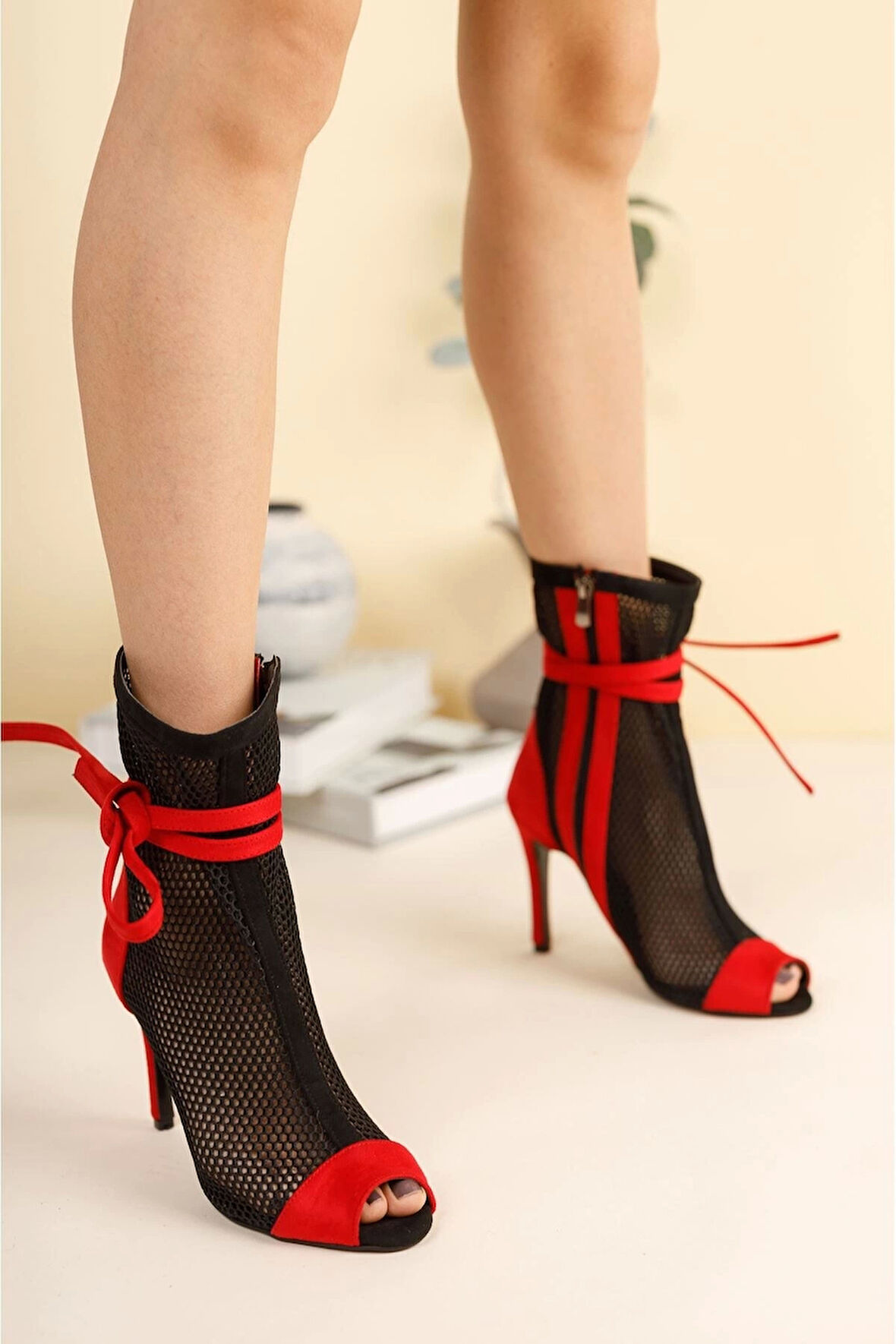 Kadın Moda Fileli Tasarım İpli İnce Topuklu Ayakkabı Şık ve Zarif Abiye Ayakkabı