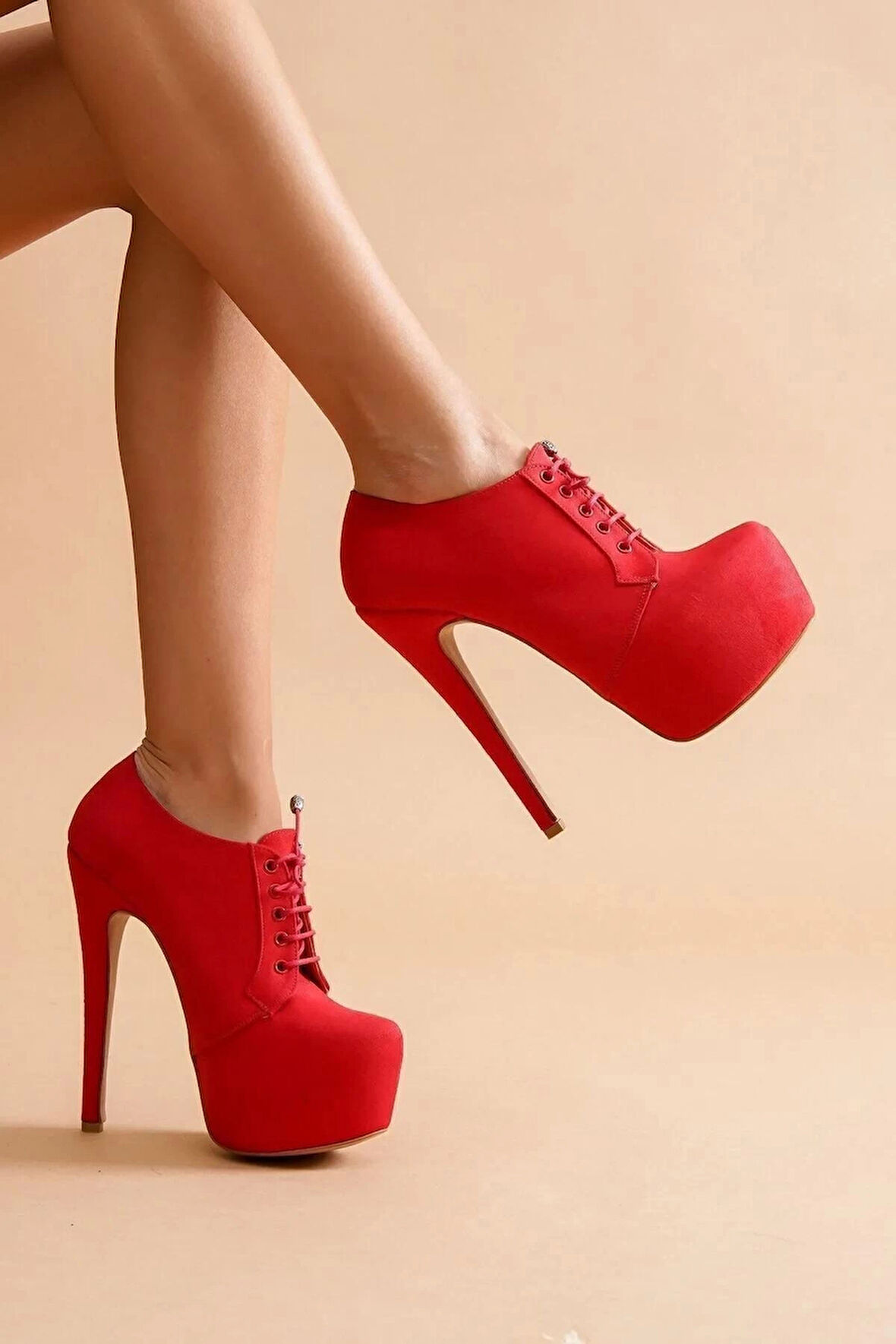 Kadın Moda Bağcıklı İnce Topuklu Platform Bot Şık ve Zarif Abiye Ayakkabı