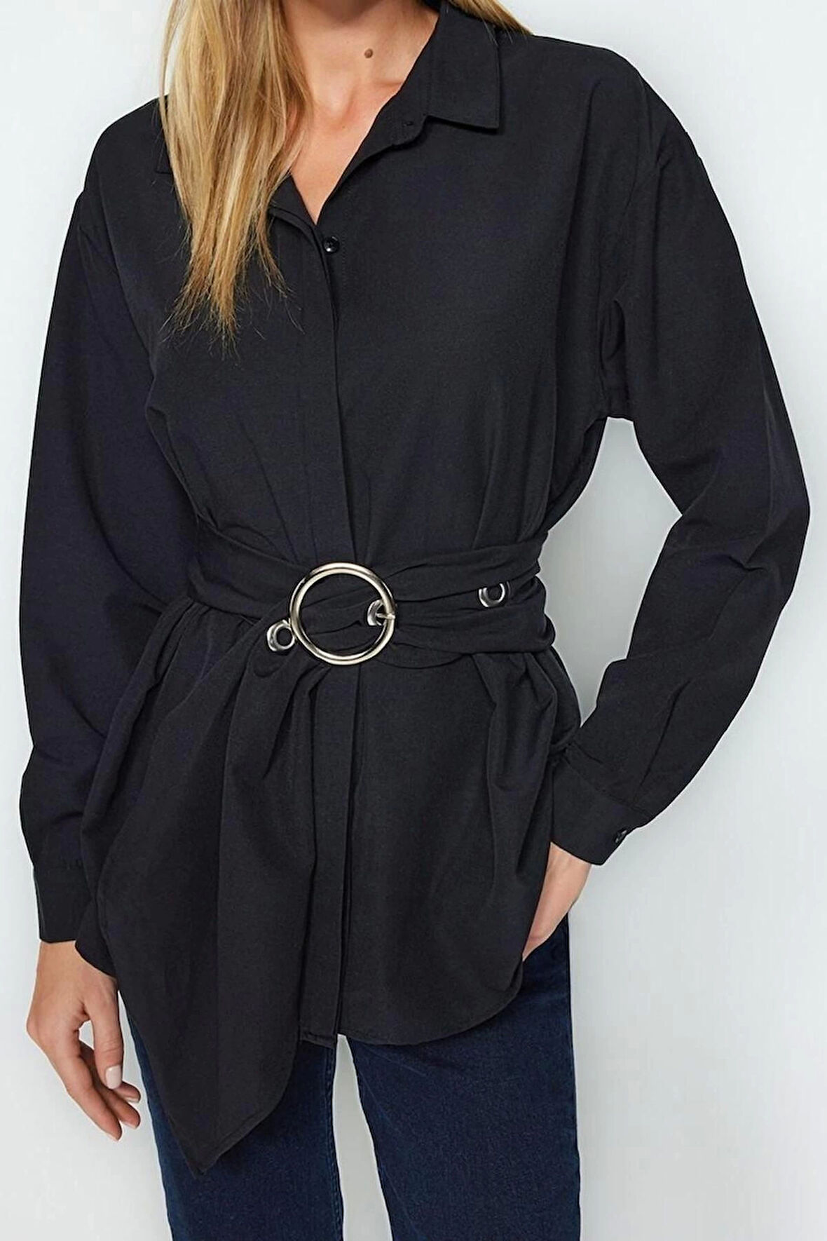 Moda Kadın Gömlek Yaka Düz Desen Resmi Kemerli Toka Detaylı Pamuklu Dokuma Gömlek