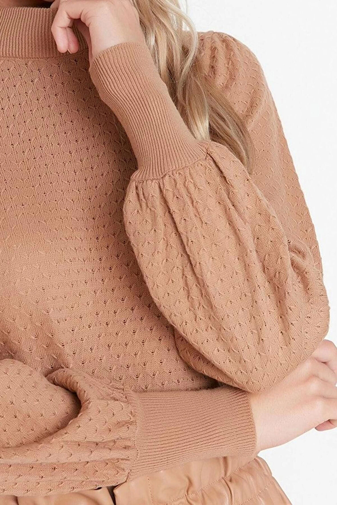 Kadın Modern Tarz Rahat Uzun Dik Yaka Dokulu Kol Regular Triko Kazak