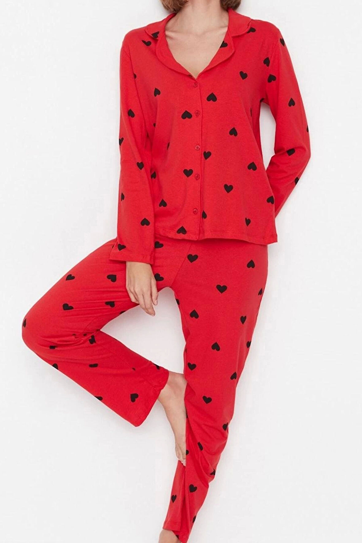 Tarz Rahat Uzun Kollu Boru Paça %100 Pamuklu Kalp Desenli Örme Pijama Takımı