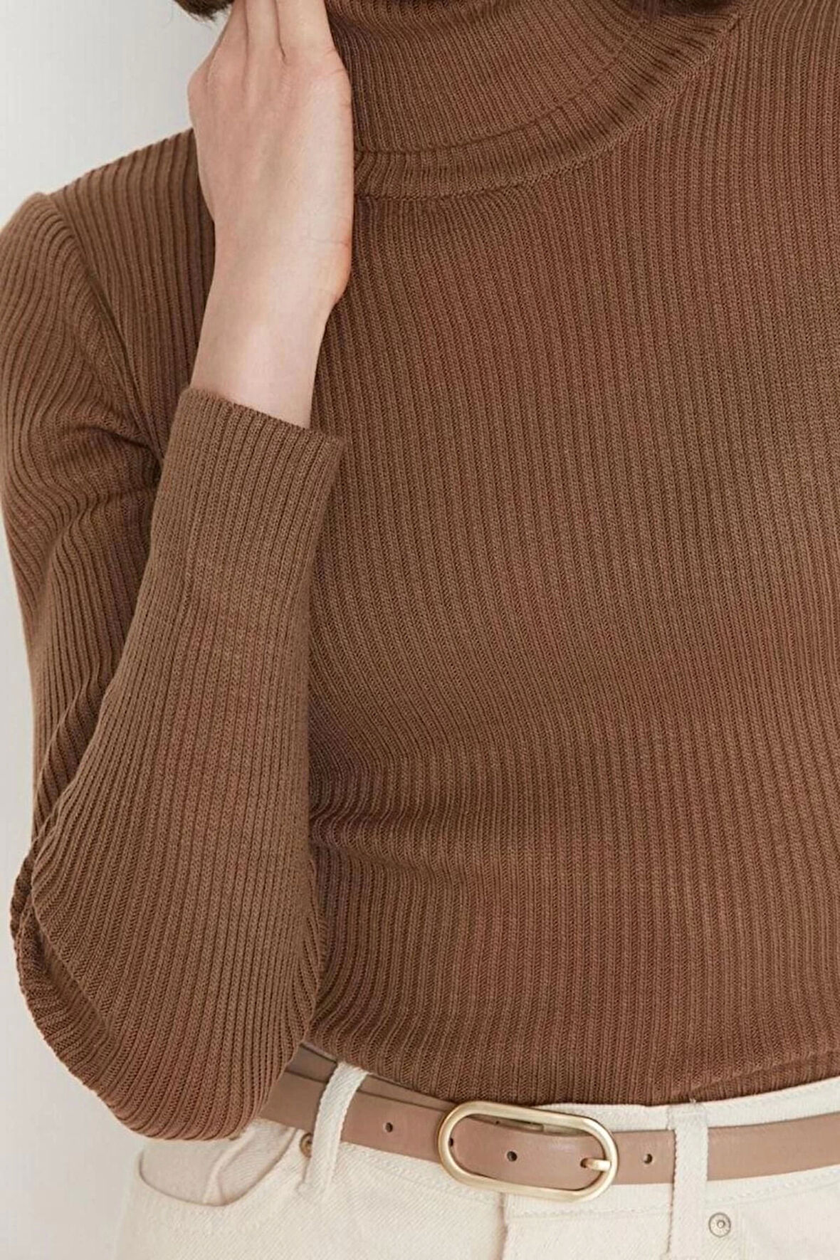 Kadın Modern Tarz Rahat Uzun Balıkçı Yaka Düz Kol Regular Triko Kazak