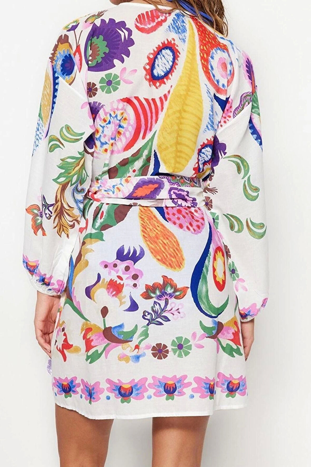 Moda Dokuma Regular Kalıp Uzun V Yaka Balon Kol Vual Basic Etnik Desen Kimono Kaftan