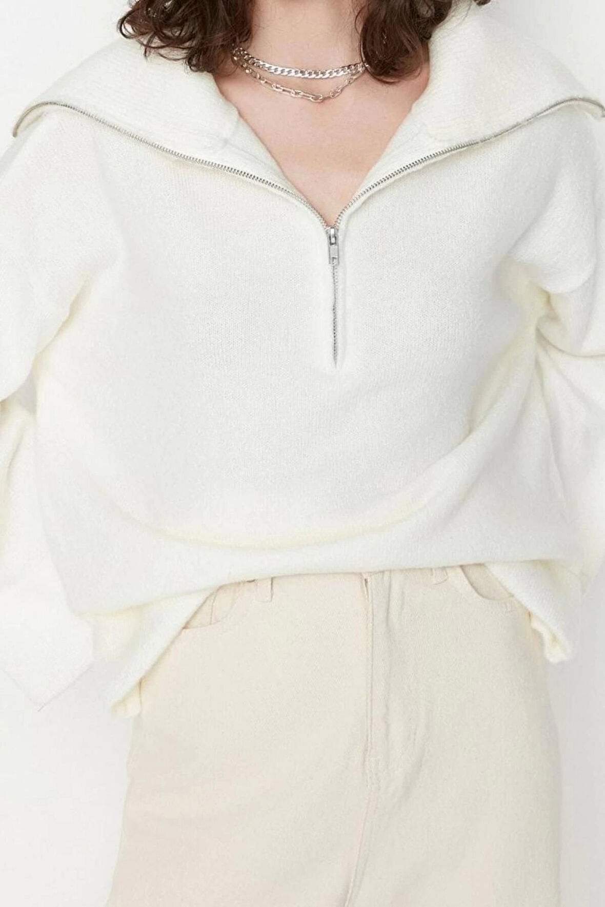 Kadın Modern Tarz Rahat Uzun Dik Yaka Düz Kol Regular Triko Kazak