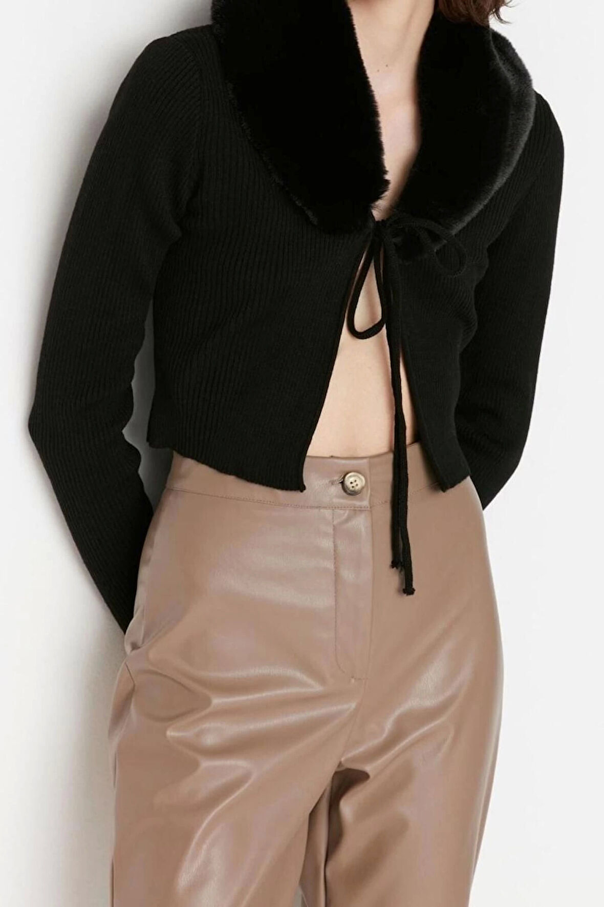 Kadın Modern Tarz Slim V Yaka Crop Triko Hırka