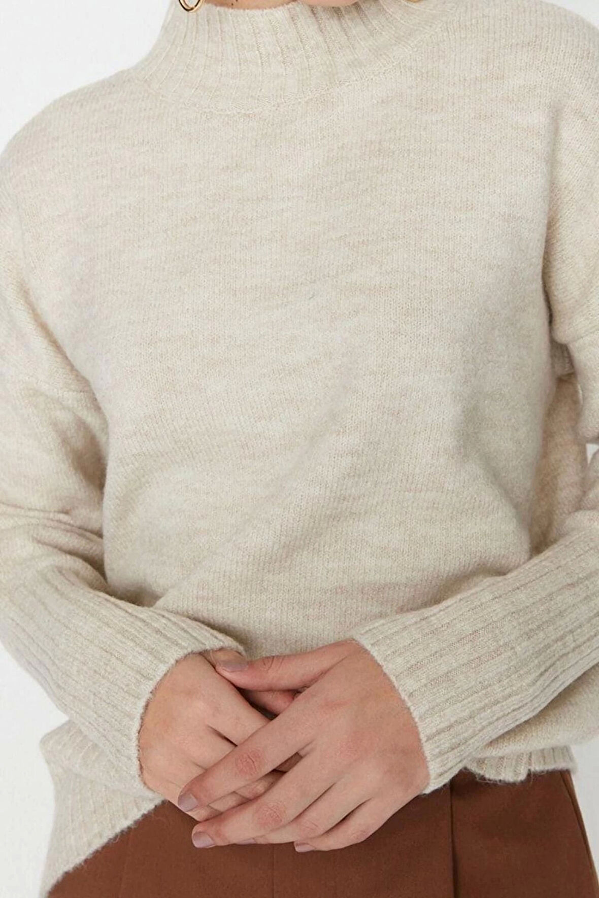 Kadın Modern Tarz Rahat Uzun Dik Yaka Düz Kol Regular Triko Kazak