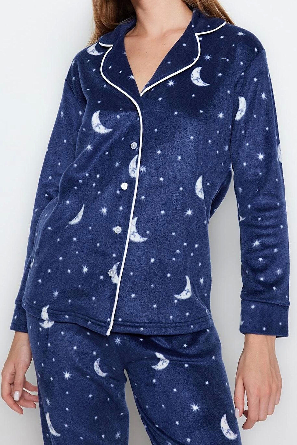 Tarz Rahat Uzun Kollu Boru Paça Ay Desenli Polar Kışlık Örme Pijama Takımı