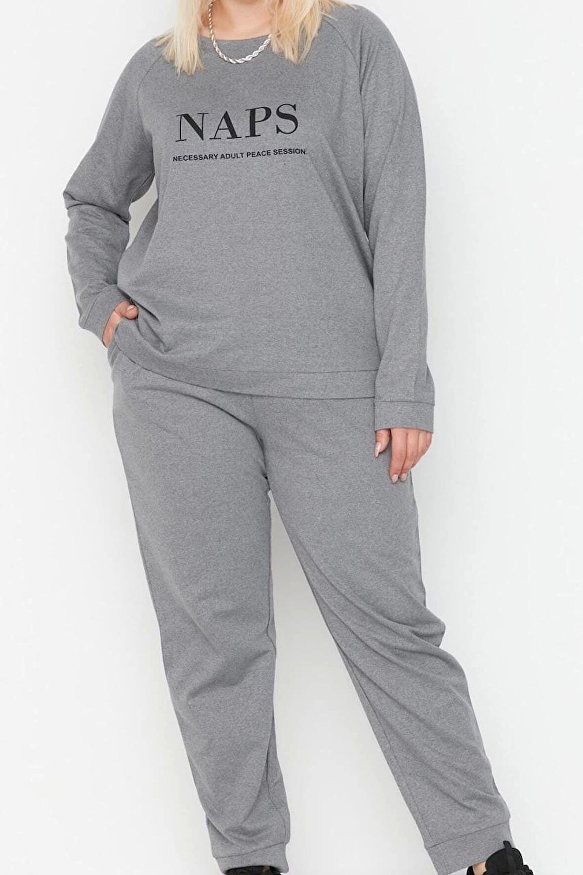 Tarz Rahat Büyük Beden Uzun Kollu Lastikli Paça Baskılı Pamuklu Örme Pijama Takımı