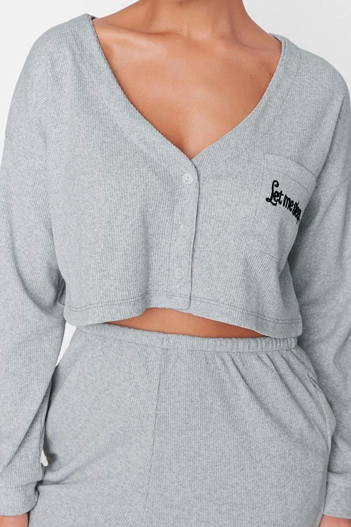 Tarz Rahat Uzun Kollu Boru Paça Fitilli Pamuklu Nakışlı Örme Pijama Takımı