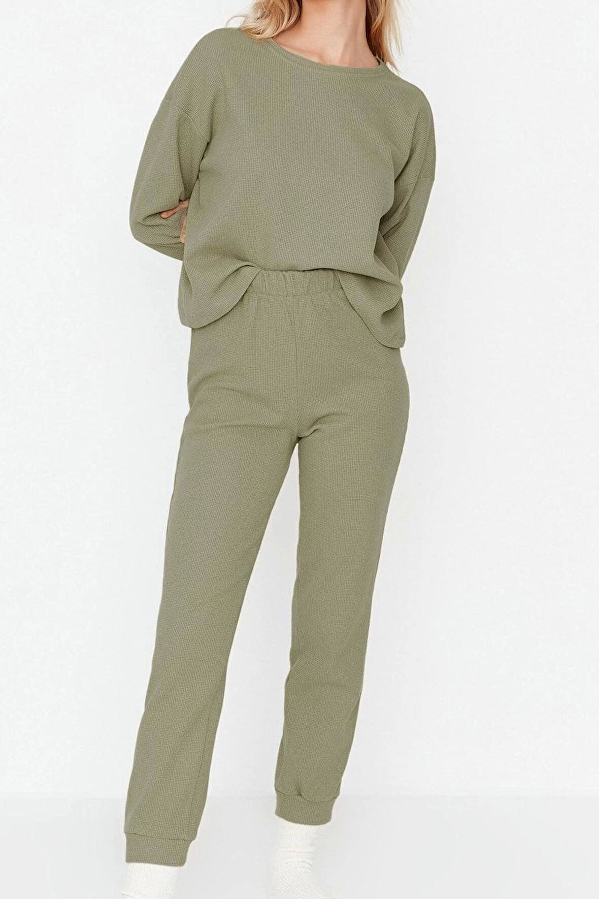 Tarz Rahat Uzun Kollu Boru Paça Waffle Kumaş Örme Pijama Takımı