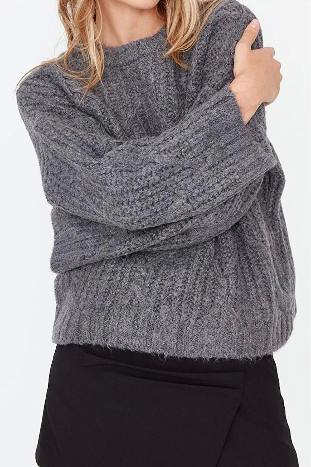 Kadın Modern Tarz Rahat Uzun Bisiklet Yaka Saç Örgü Kol Regular Triko Kazak