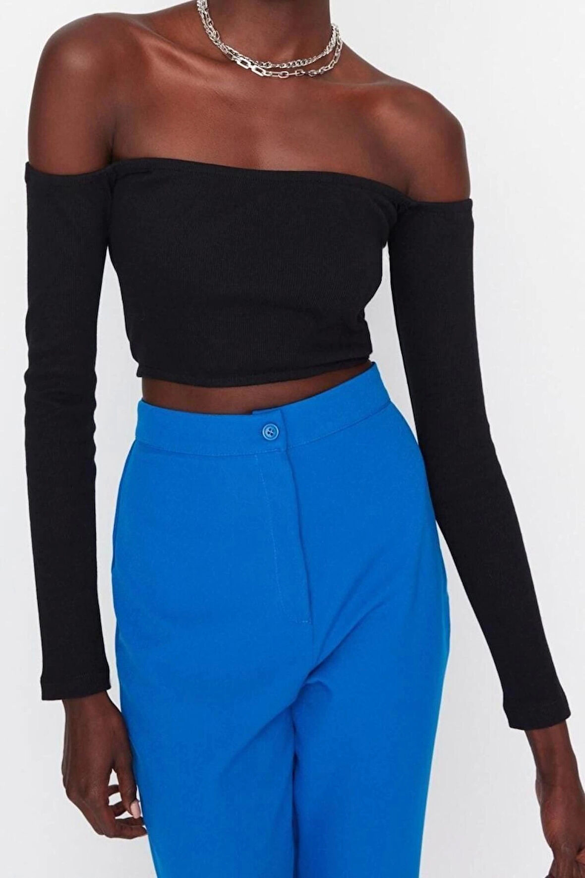 Moda Carmen Yaka Örme Slim Düz Desen Casual Günlük Super Crop Uzun Kol Bluz