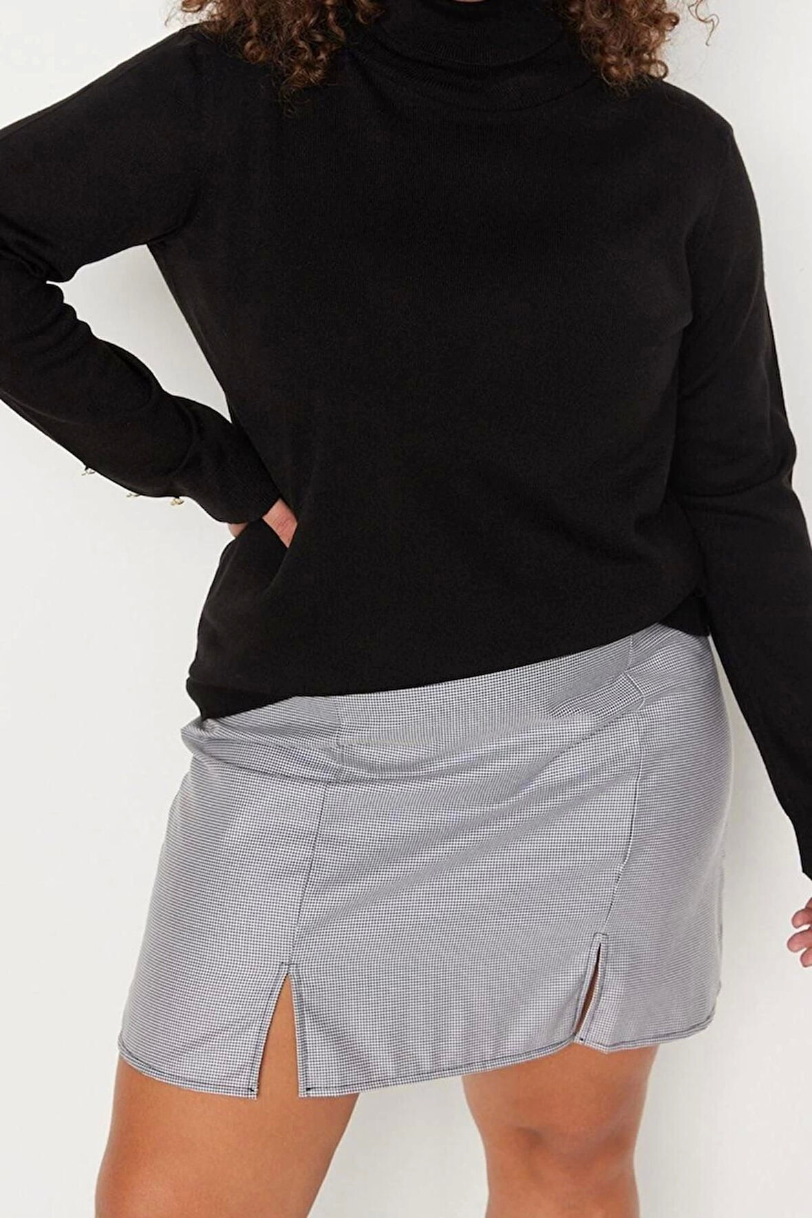 Büyük Beden Kadın Modern Tarz Rahat Uzun Balıkçı Yaka Düz Kol Regular Triko Kazak