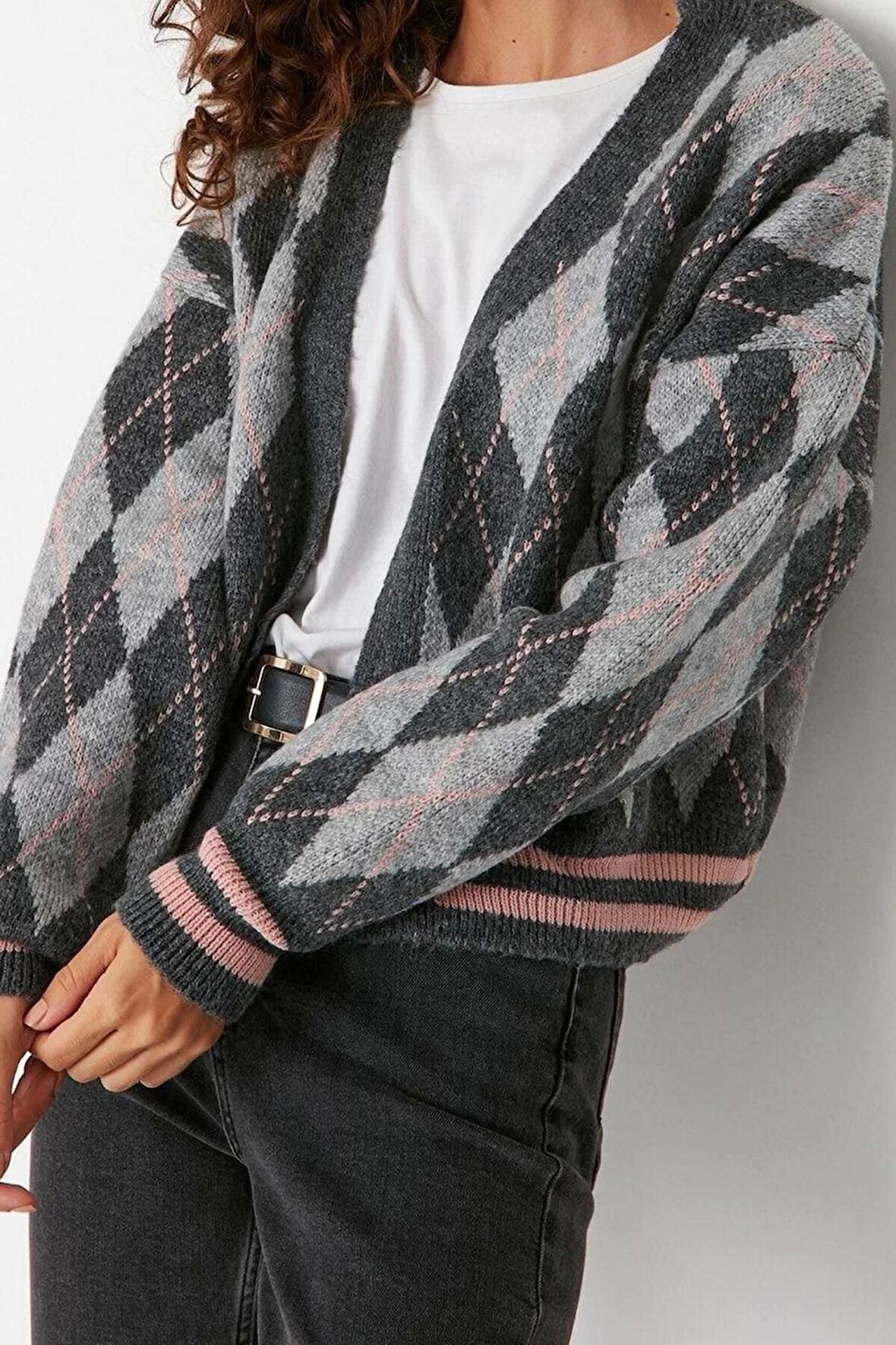 Kadın Modern Tarz Rahat Uzun V Yaka Baklava Kol Regular Triko Hırka