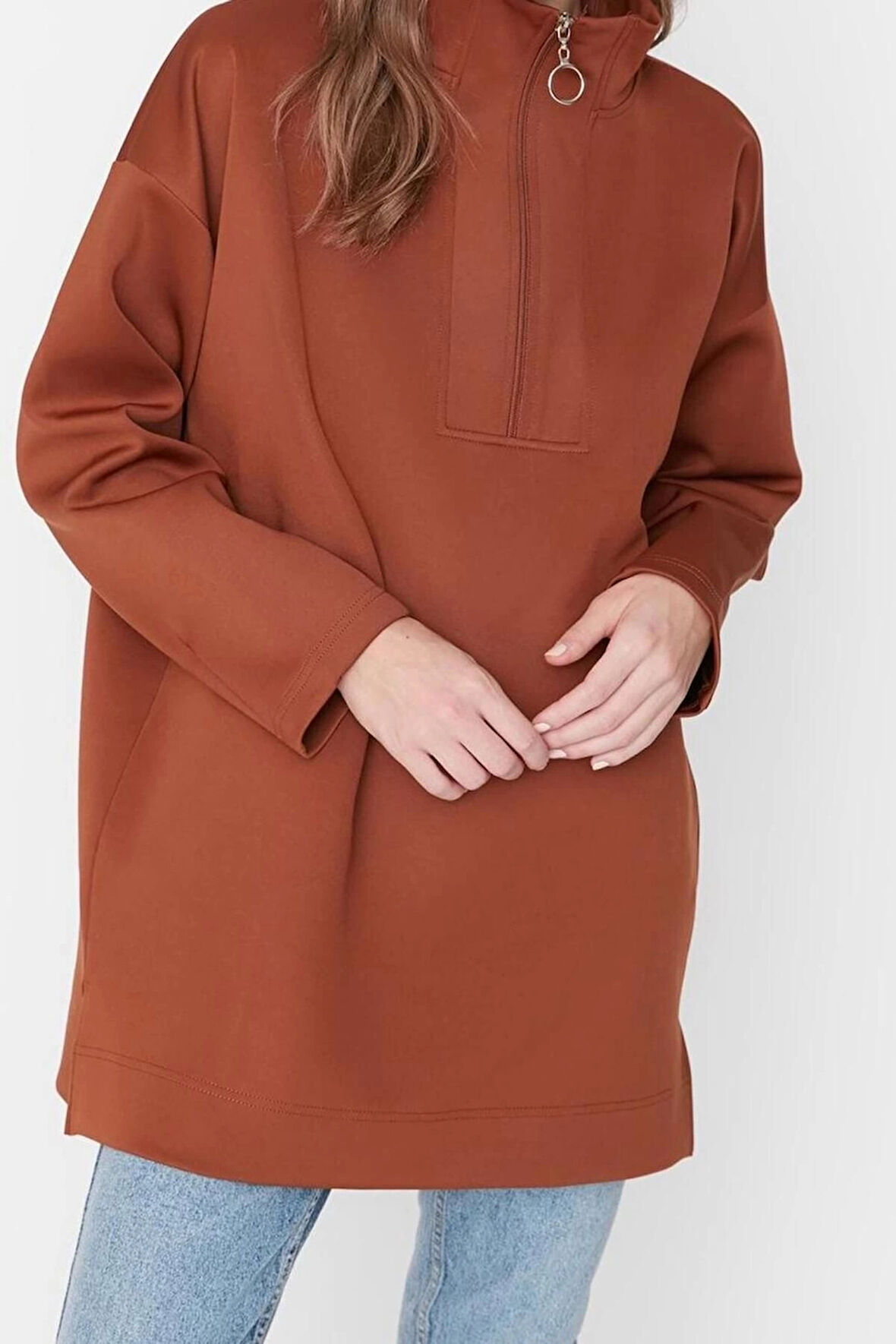 Tesettür Tarz Regular Dik Yaka Düşük Kol Regular Fermuar Detaylı Dalgıç Scuba Örme Sweatshirt