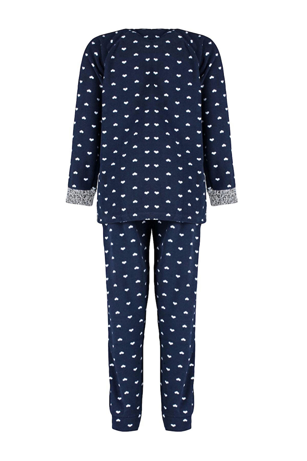 Tarz Rahat Büyük Beden Uzun Kollu Dar Paça Kalpli Polar Örme Pijama Takımı