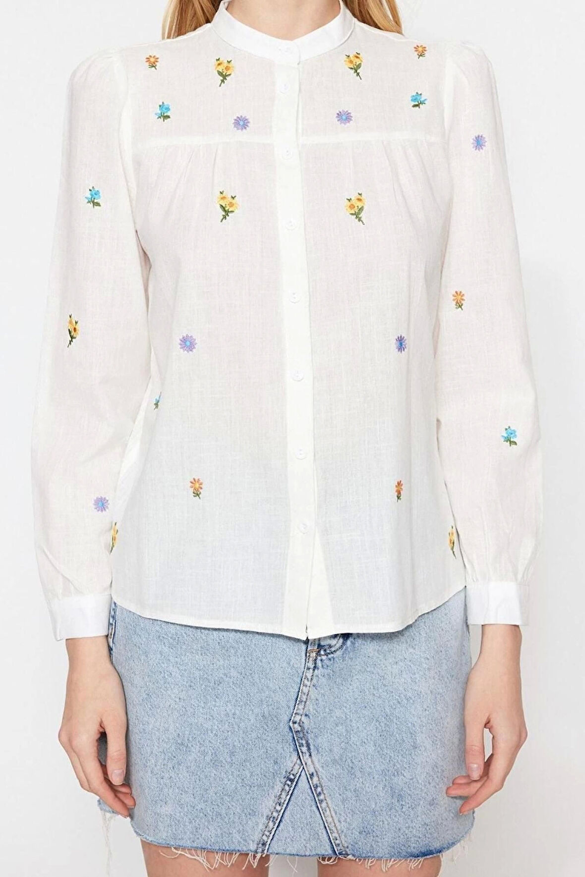 Moda Kadın Dik Yaka Tropikal Desen Günlük Nakış Detaylı Regular Normal Kalıp Dokuma Gömlek