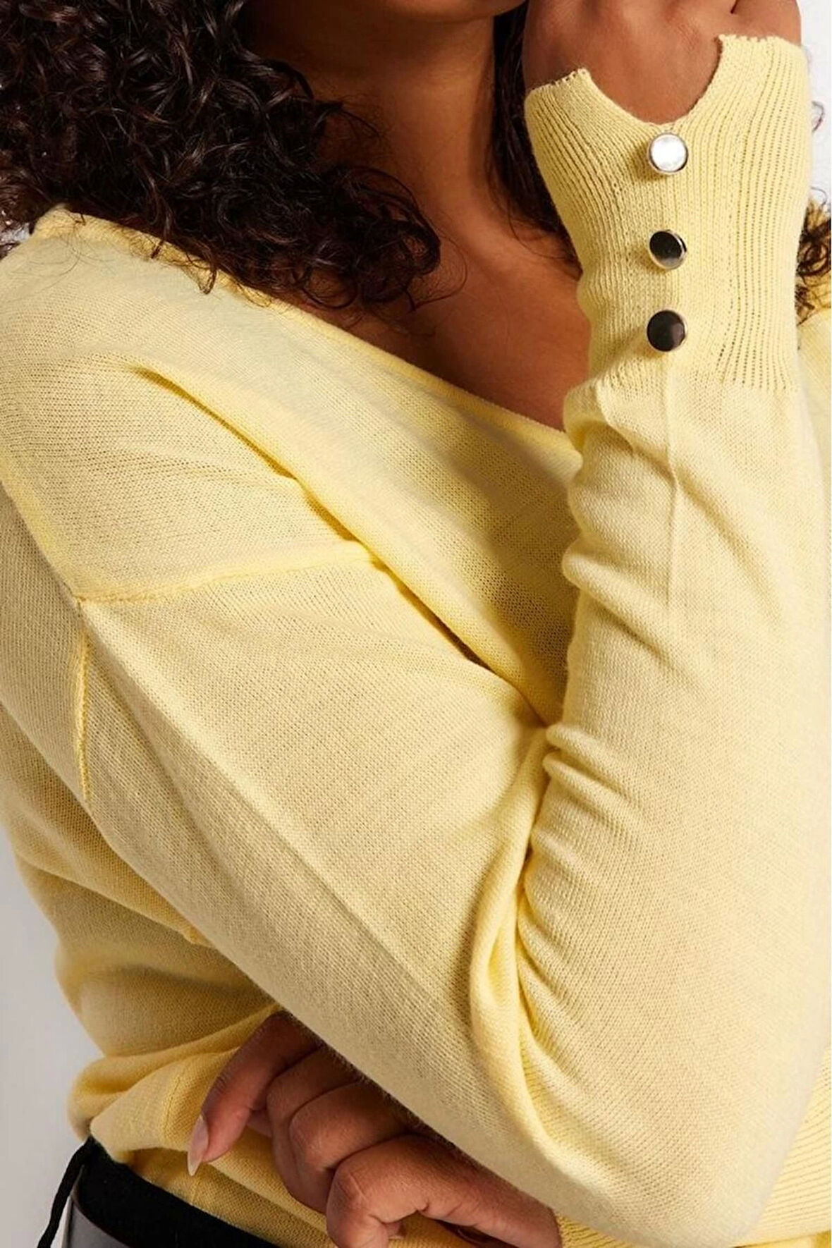 Büyük Beden Kadın Modern Tarz Rahat Uzun V Yaka Düz Kol Regular Triko Kazak