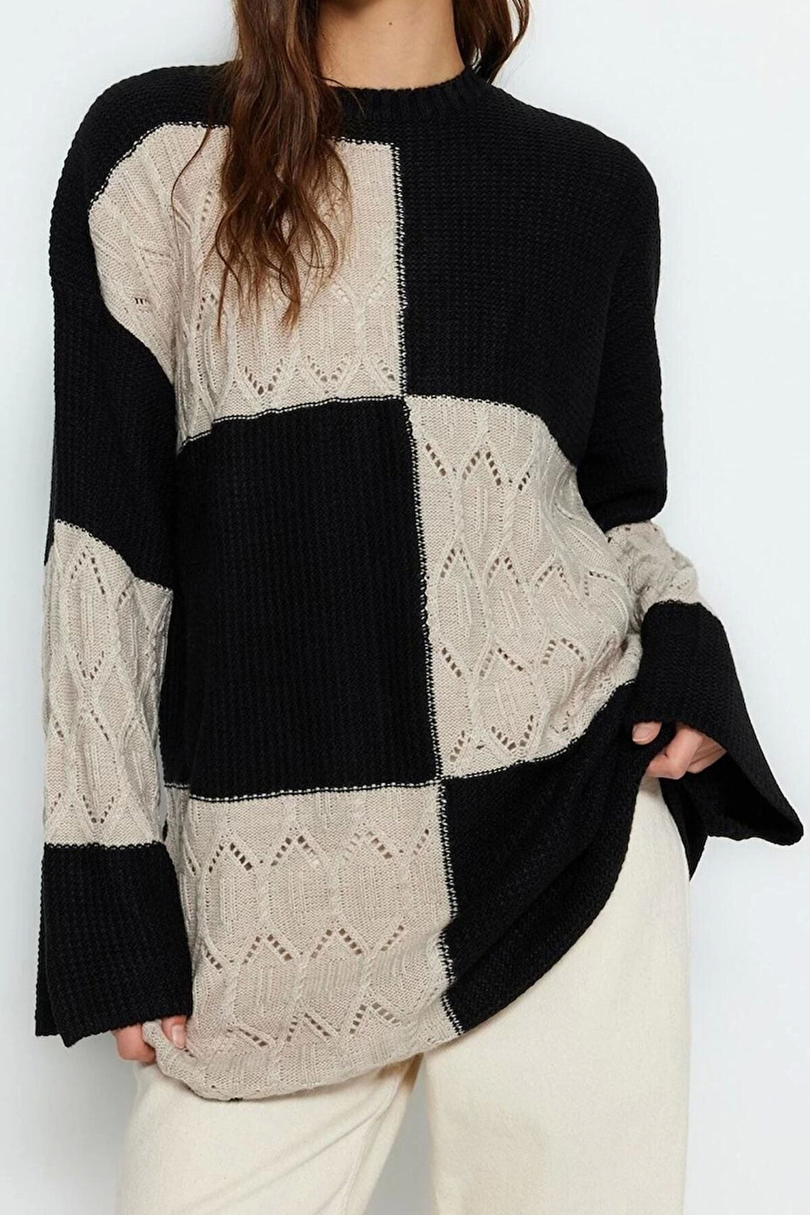 Kadın Modern Tarz Rahat Uzun Bisiklet Yaka Renk Bloklu Kol Midi Triko Kazak