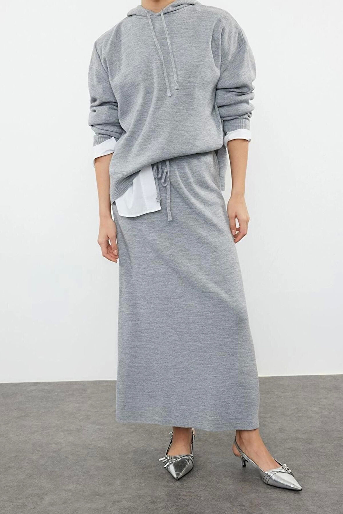 Moda Triko Düz Kapüşonlu Casual Günlük Siyah Kapüşonlu Kazak-Etek Triko Alt-Üst Takım