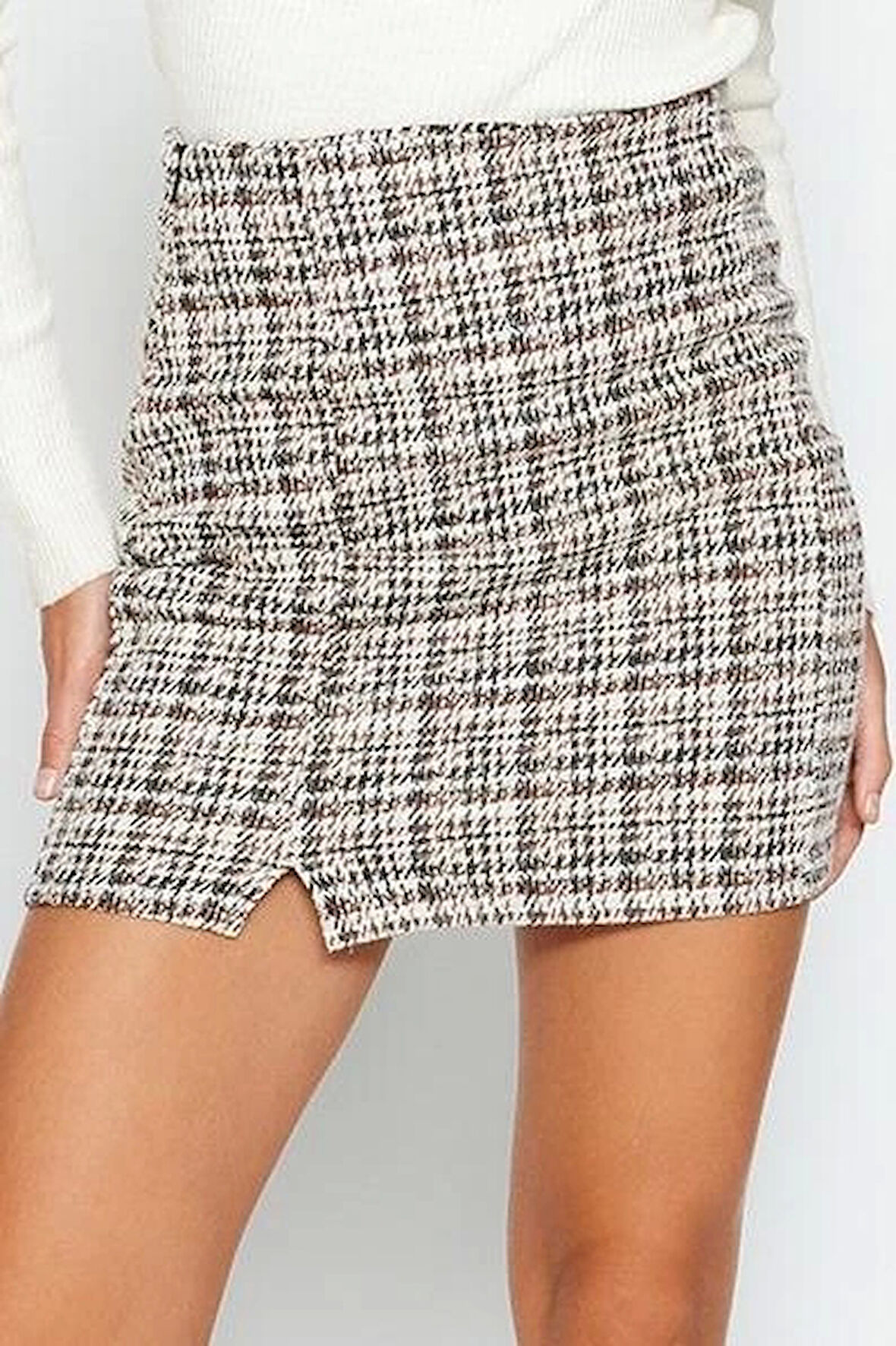 Modern Tarz Astarsız Örme Mini Boy Fermuarlı ve Yırtmaçlı Tüvit Normal Bel Mini Örme Etek