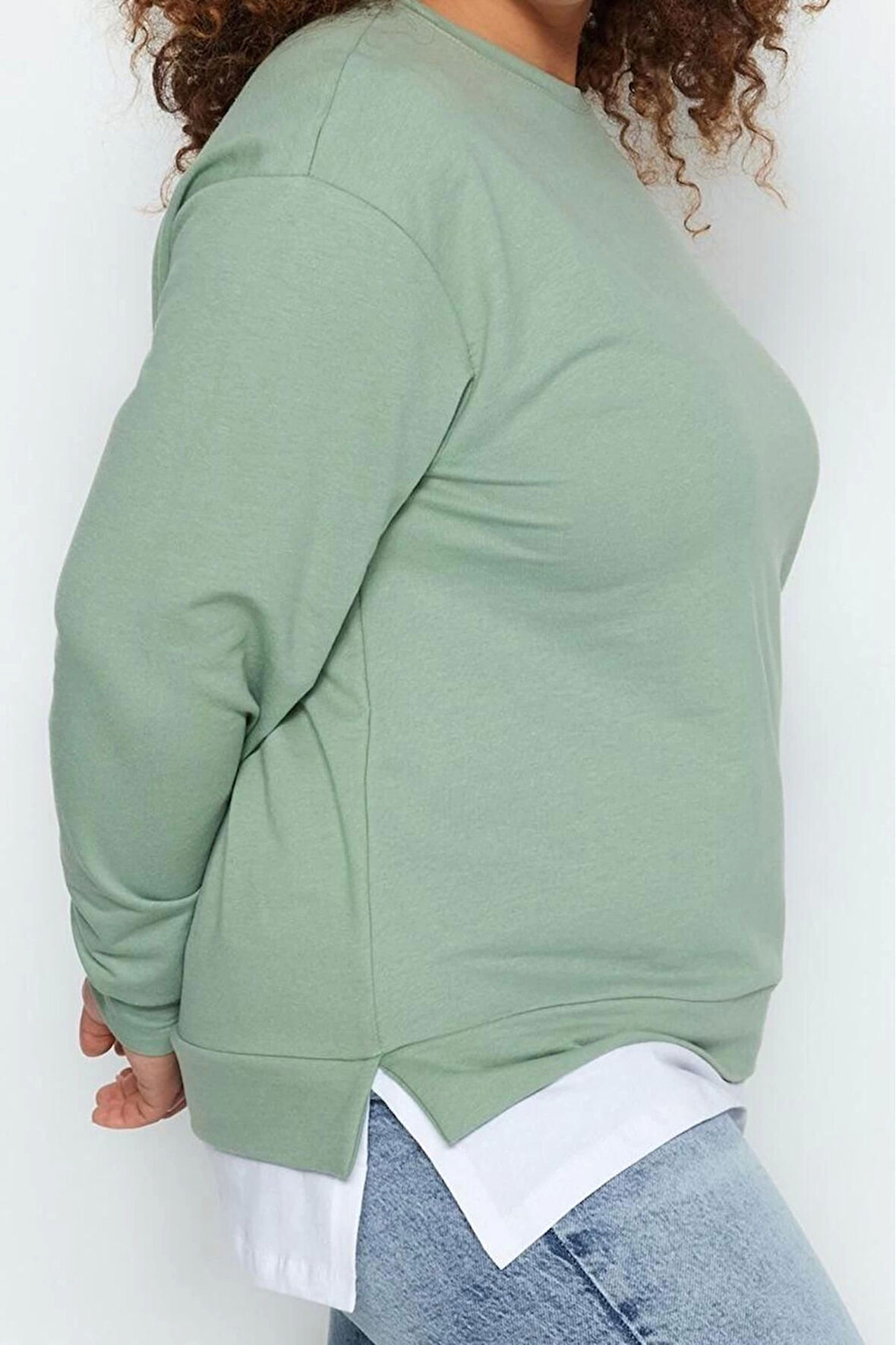 Büyük Beden Oversize Bisiklet Yaka Düşük Kol Alttan T-Shirt Çıkma Görünüm İnce Örme Sweatshirt