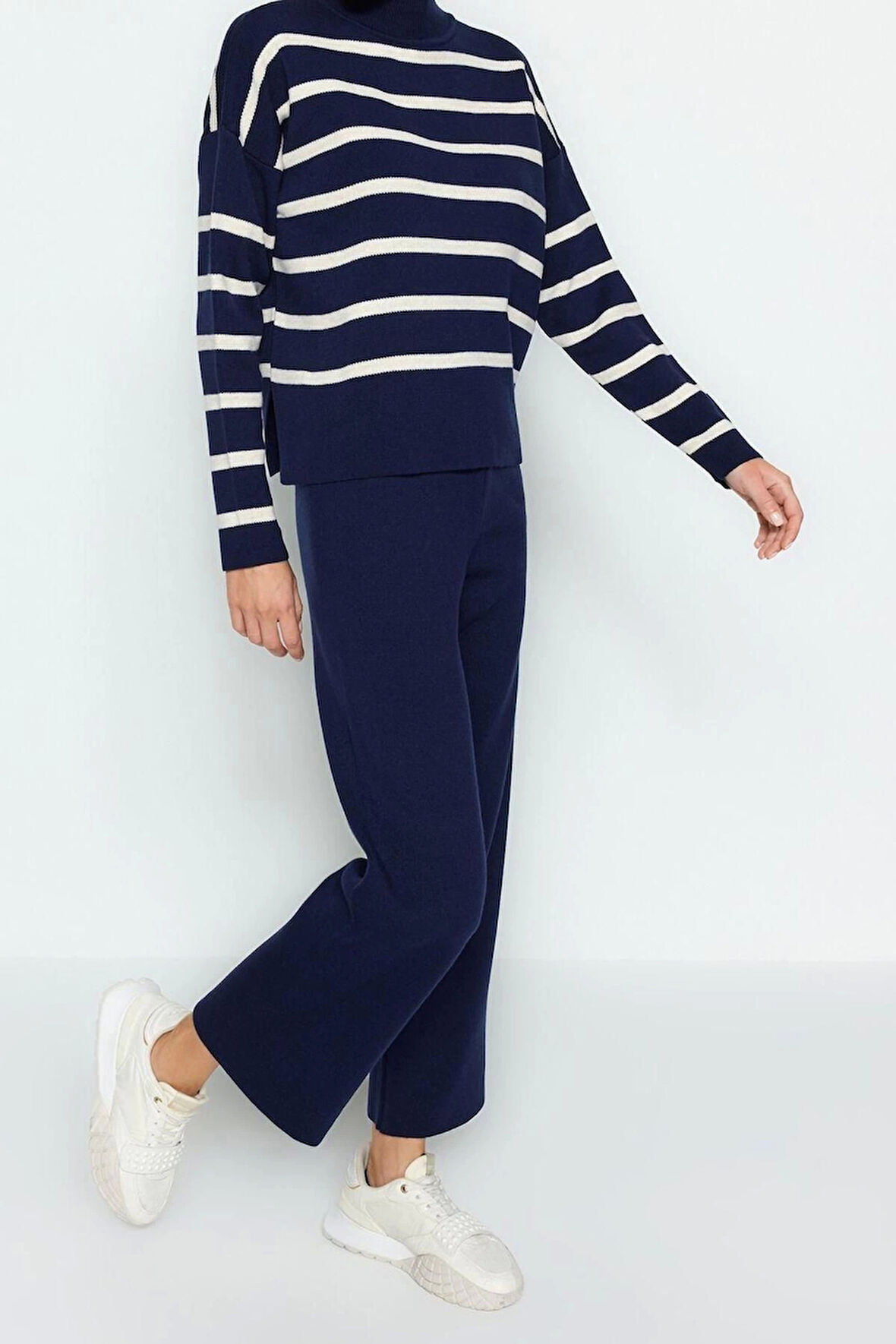 Moda Triko Bisiklet Yaka Düşük Kol Casual Günlük Ekru Triko Pantolonlu Alt-Üst Takım