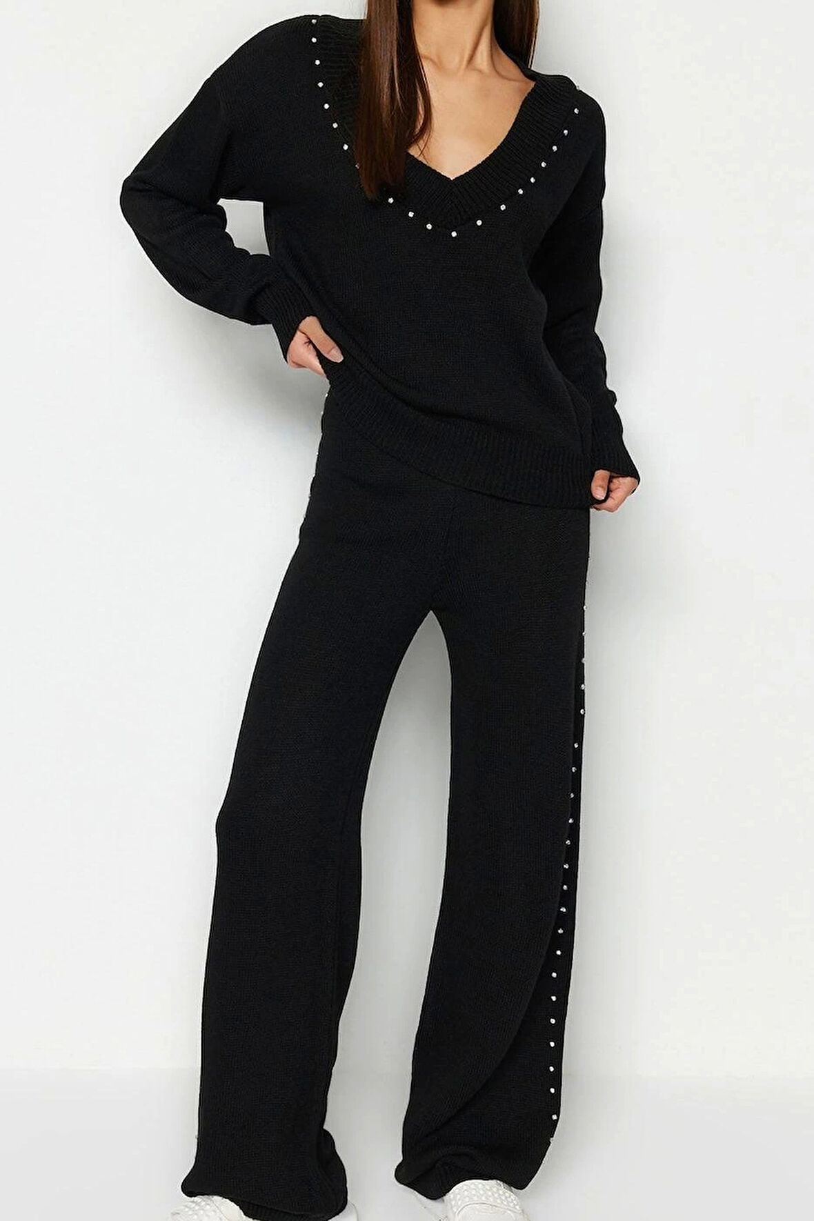 Tarz Kadın Modern Moda Normal Bel Boru Paça V Yaka Geniş Kalıp Taş Detaylı Triko Alt-Üst Takım