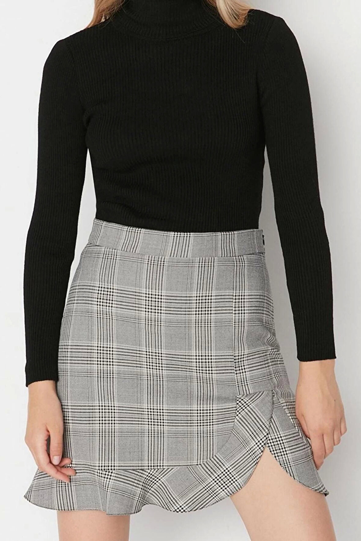 Kadın Modern Tarz Rahat Uzun Balıkçı Yaka Düz Kol Regular Triko Kazak