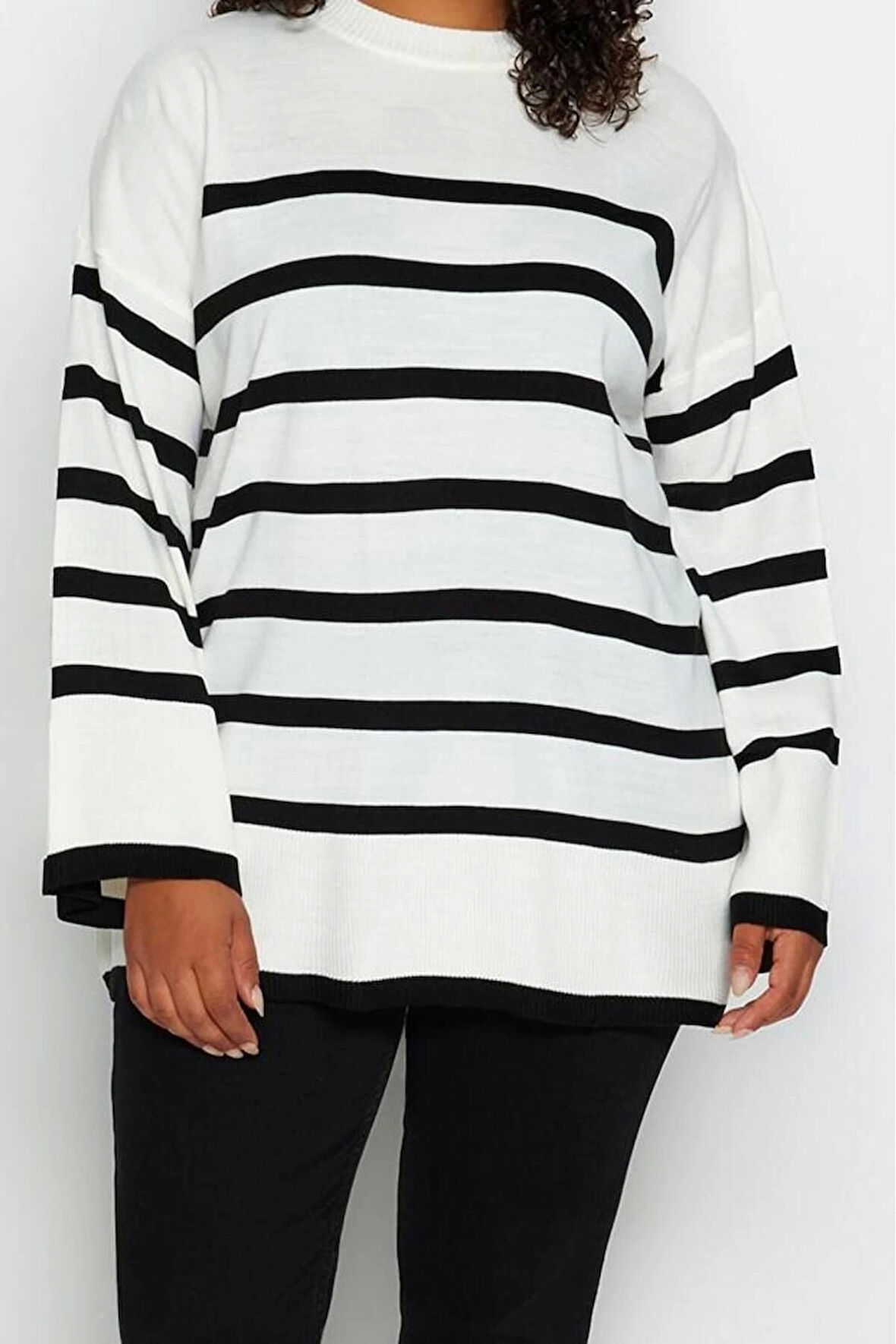 Büyük Beden Kadın Modern Tarz Rahat Uzun Gömlek Yaka Çizgili Kol Regular Triko Kazak