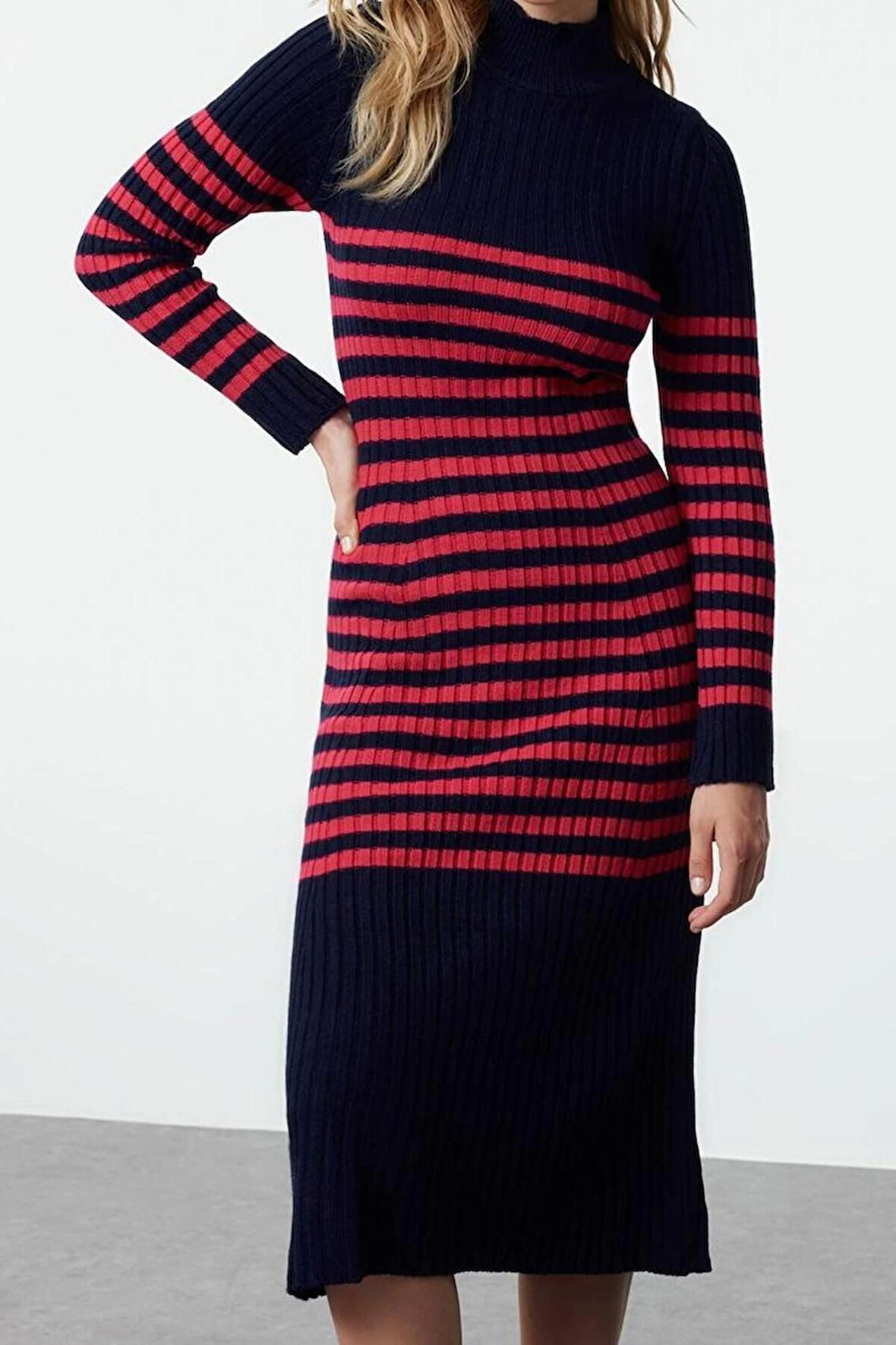 Moda Stil Slim Dik Yaka Maxi Boy Triko Çizgili Elbise