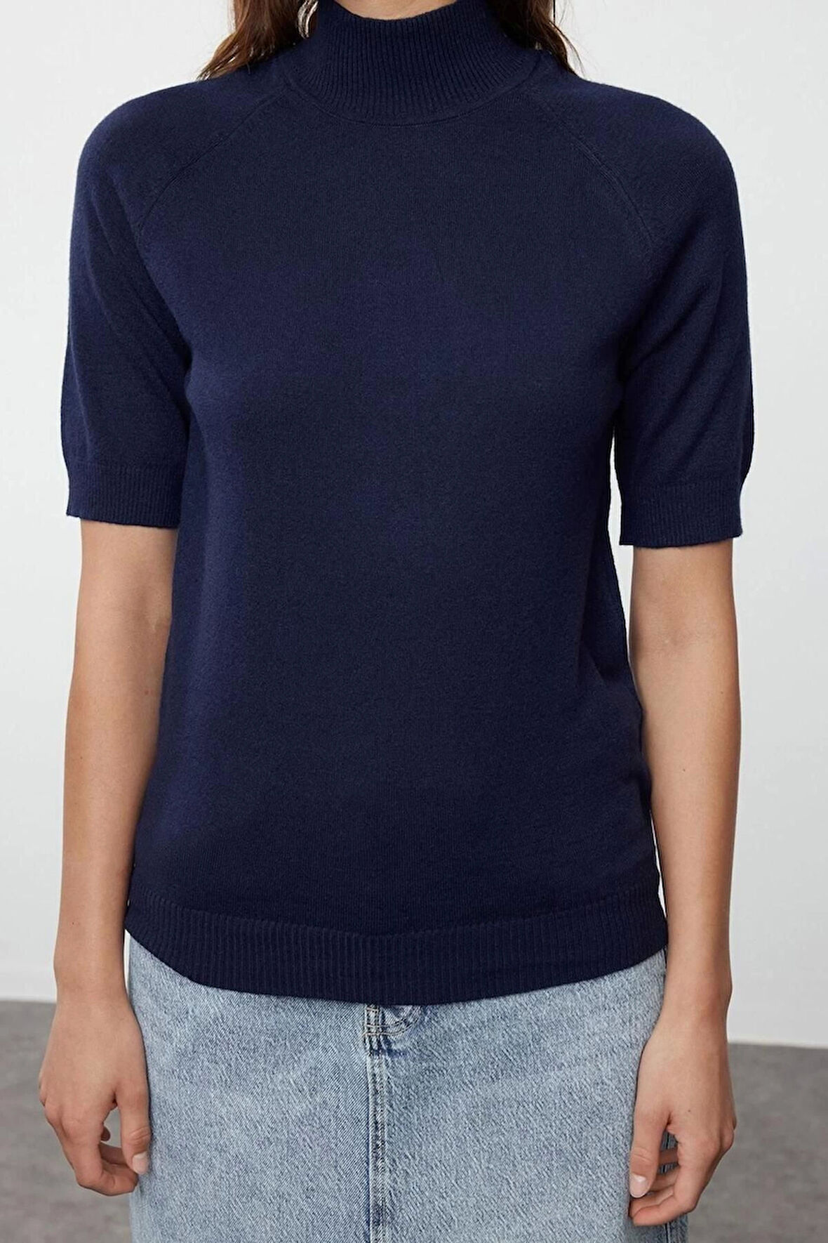 Moda Dik Yaka Triko Slim Düz Desen Casual Günlük Regular Kısa Kol Bluz