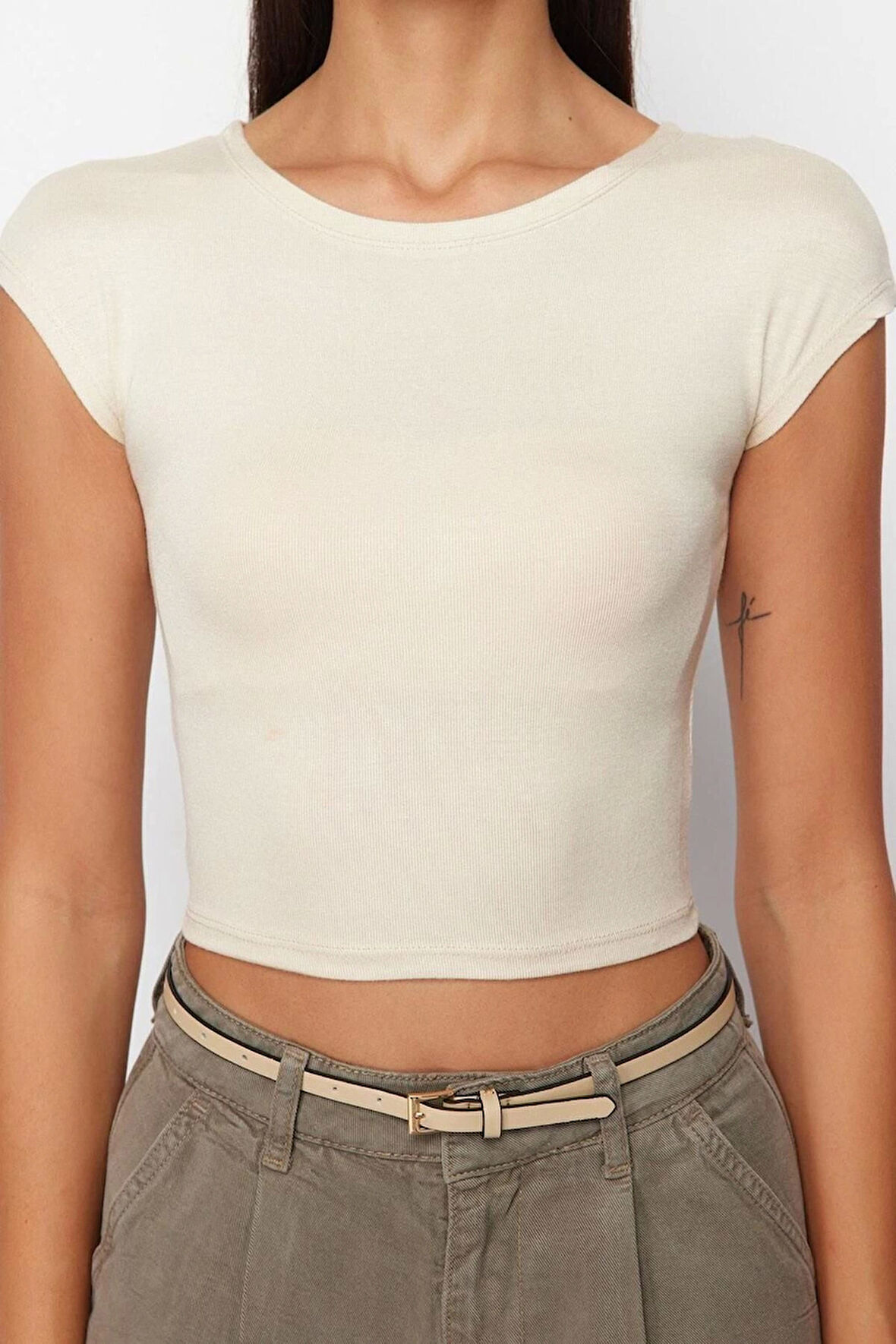Moda Bisiklet Yaka Örme Slim Düz Desen Casual Günlük Crop Kısa Kol Bluz
