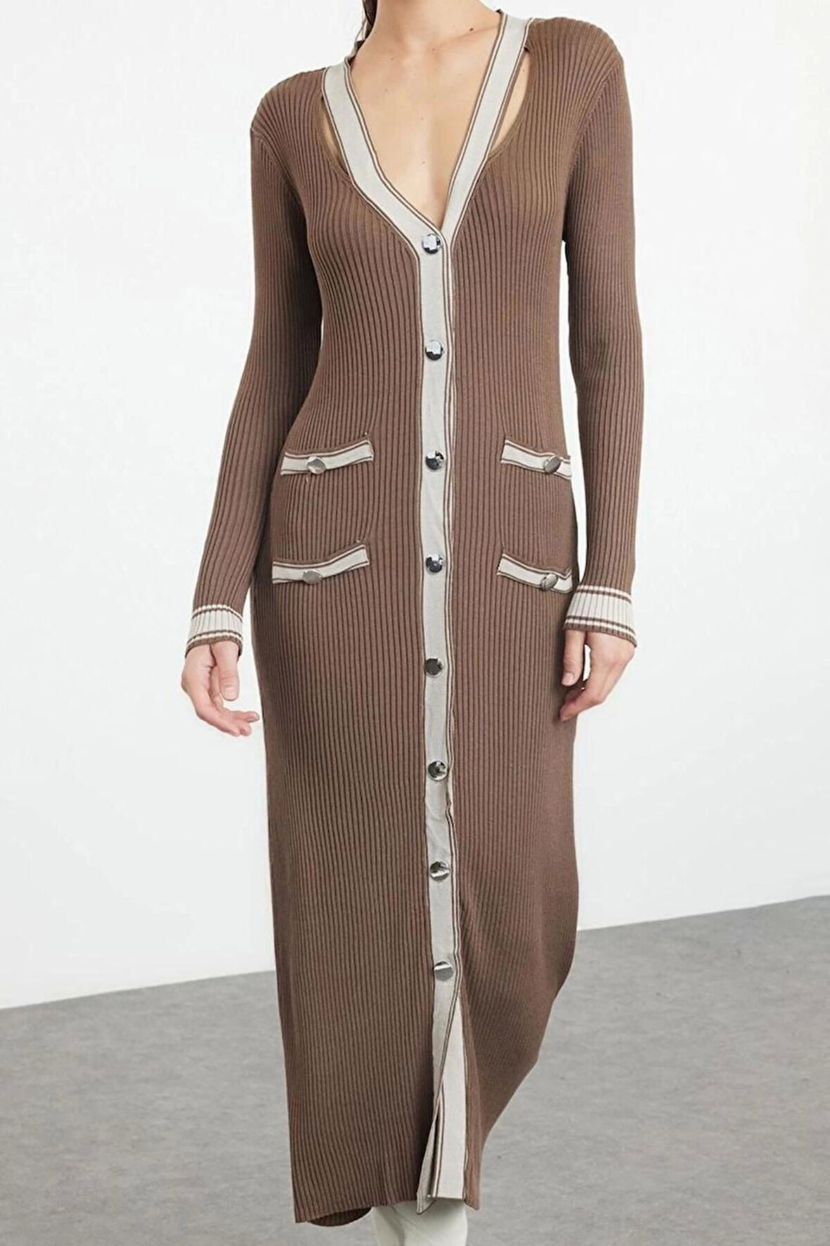 Moda Stil Regular V Yaka Maxi Boy Triko Renk Bloklu Elbise