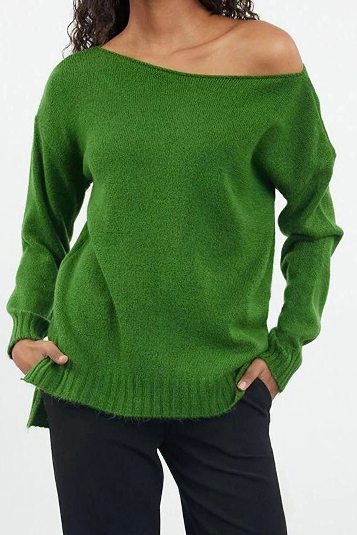 Stil Modern Kadın Regular Standart Kol Kayık Yaka Yünlü Basic Triko Kazak