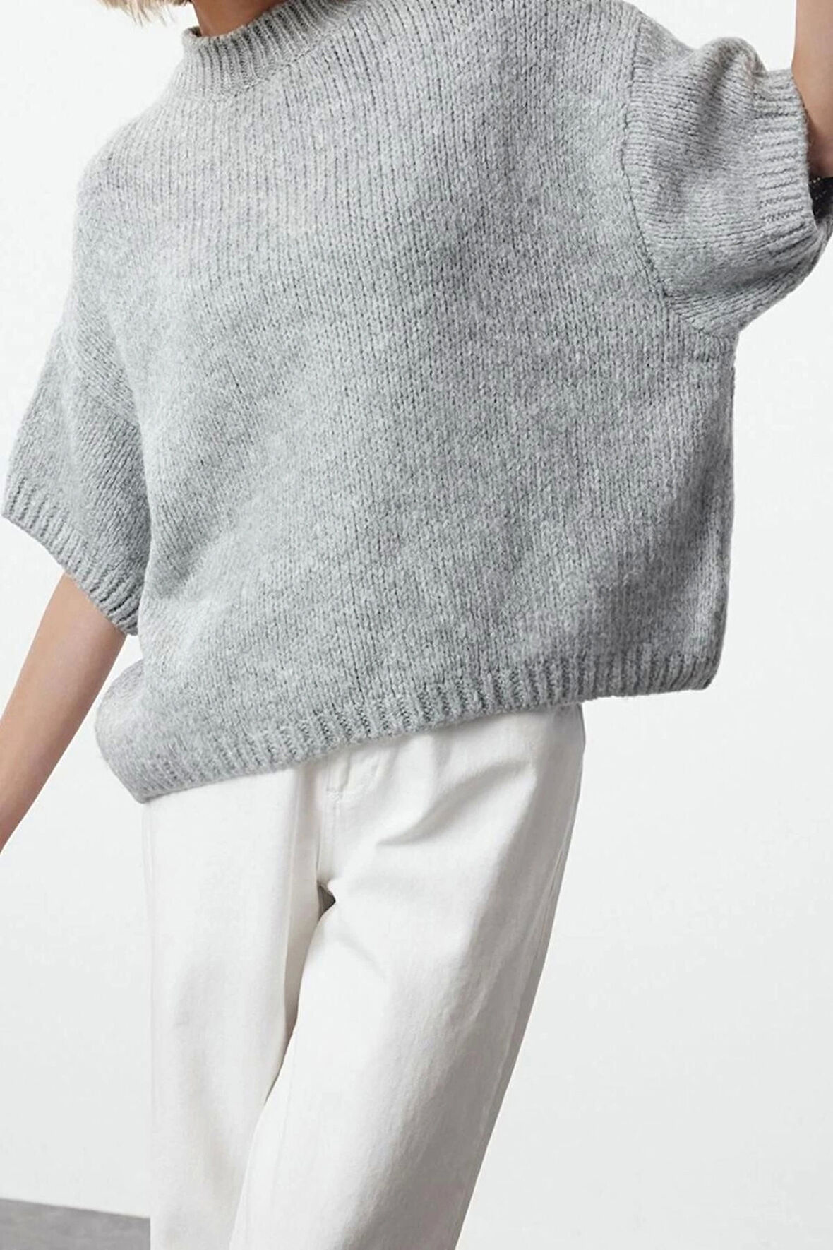 Stil Modern Kadın Regular Standart Kol Bisiklet Yaka Geniş Kalıp Yumuşak Dokulu Triko Kazak