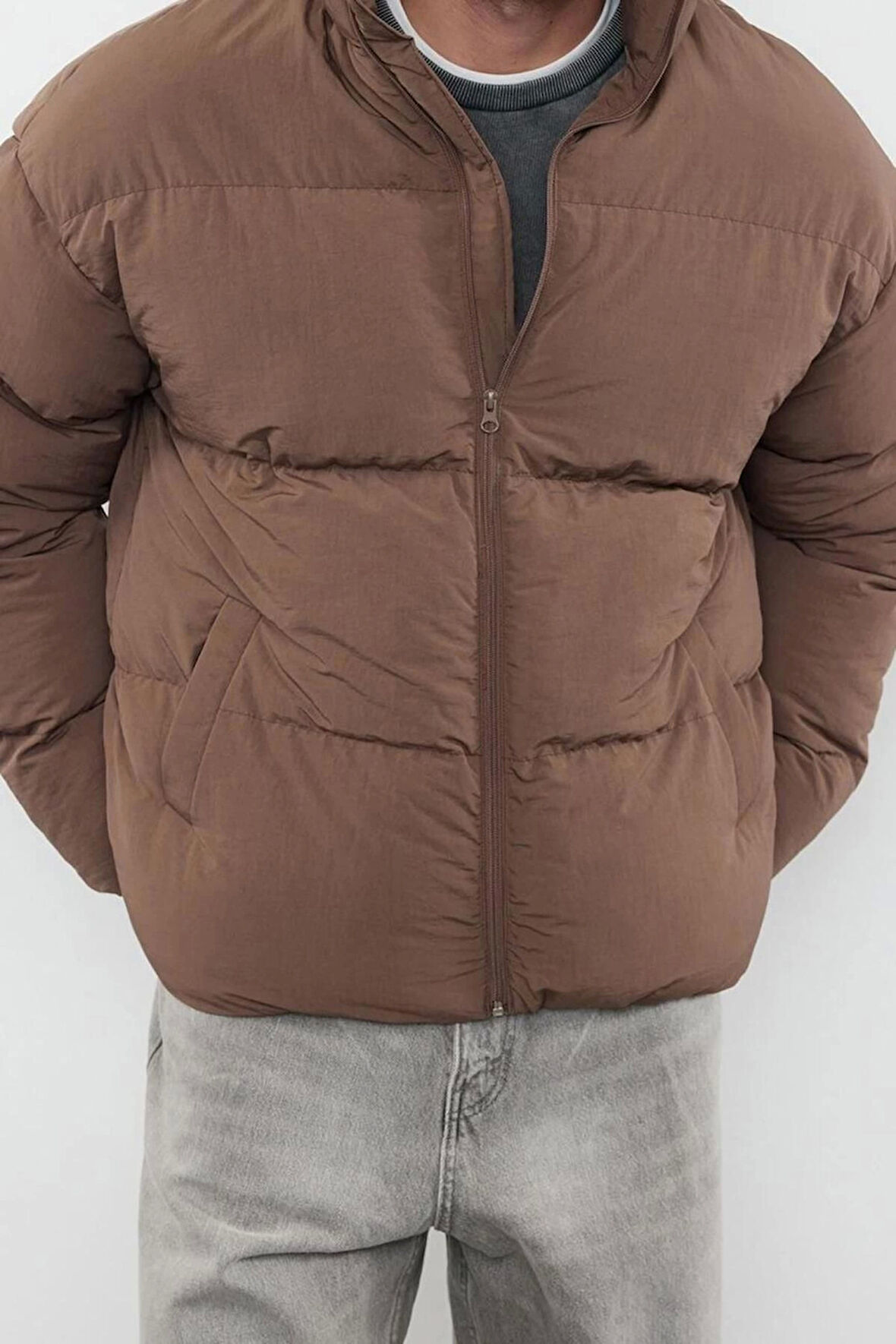 Tasarım Düz Astarlı Yaka Standart Bol Dik Unisex Oversize Fit Dik Yaka Şişme Kışlık Mont