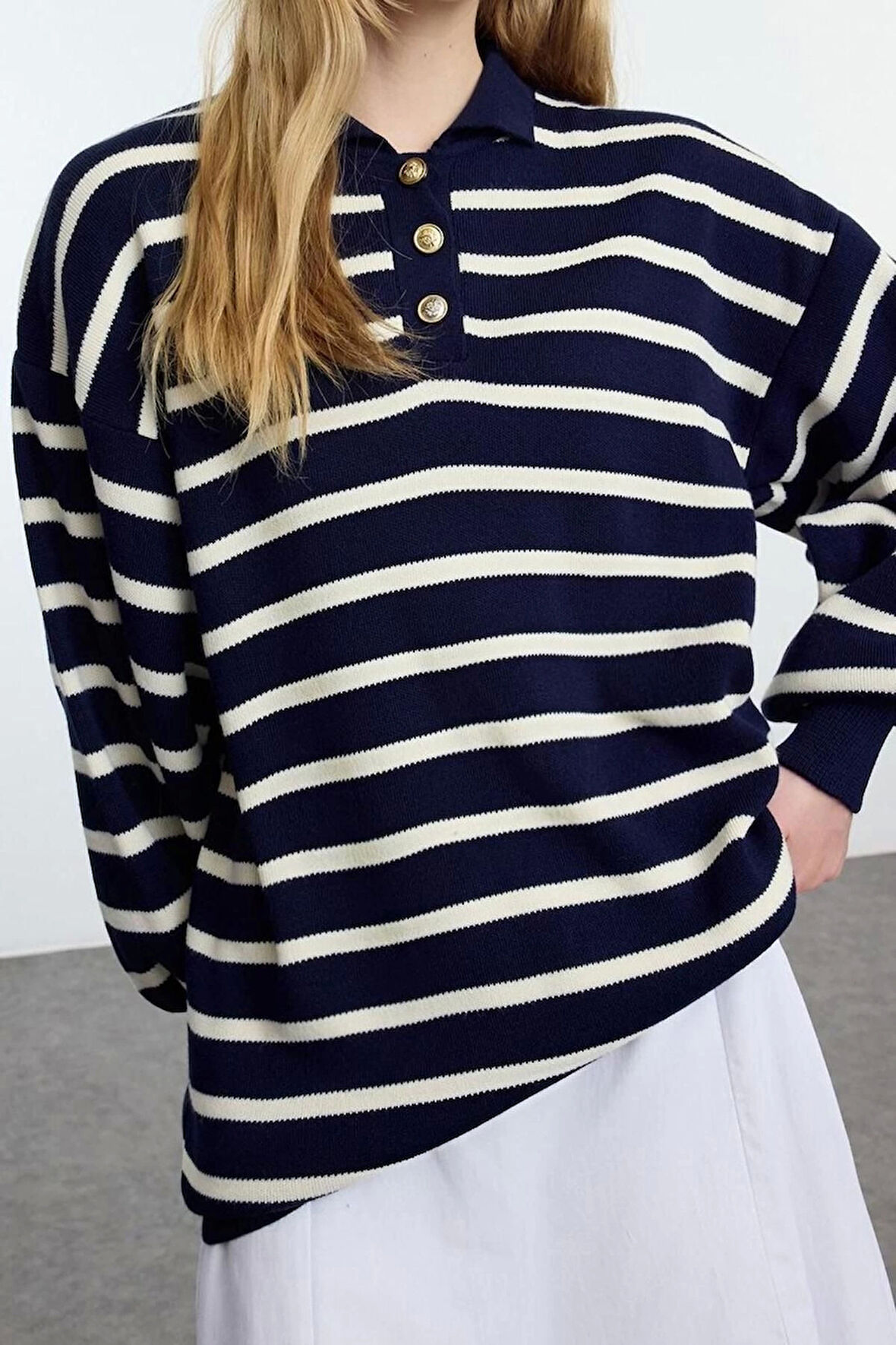 Kadın Modern Tarz Rahat Uzun Polo Yaka Çizgili Kol Regular Triko Kazak