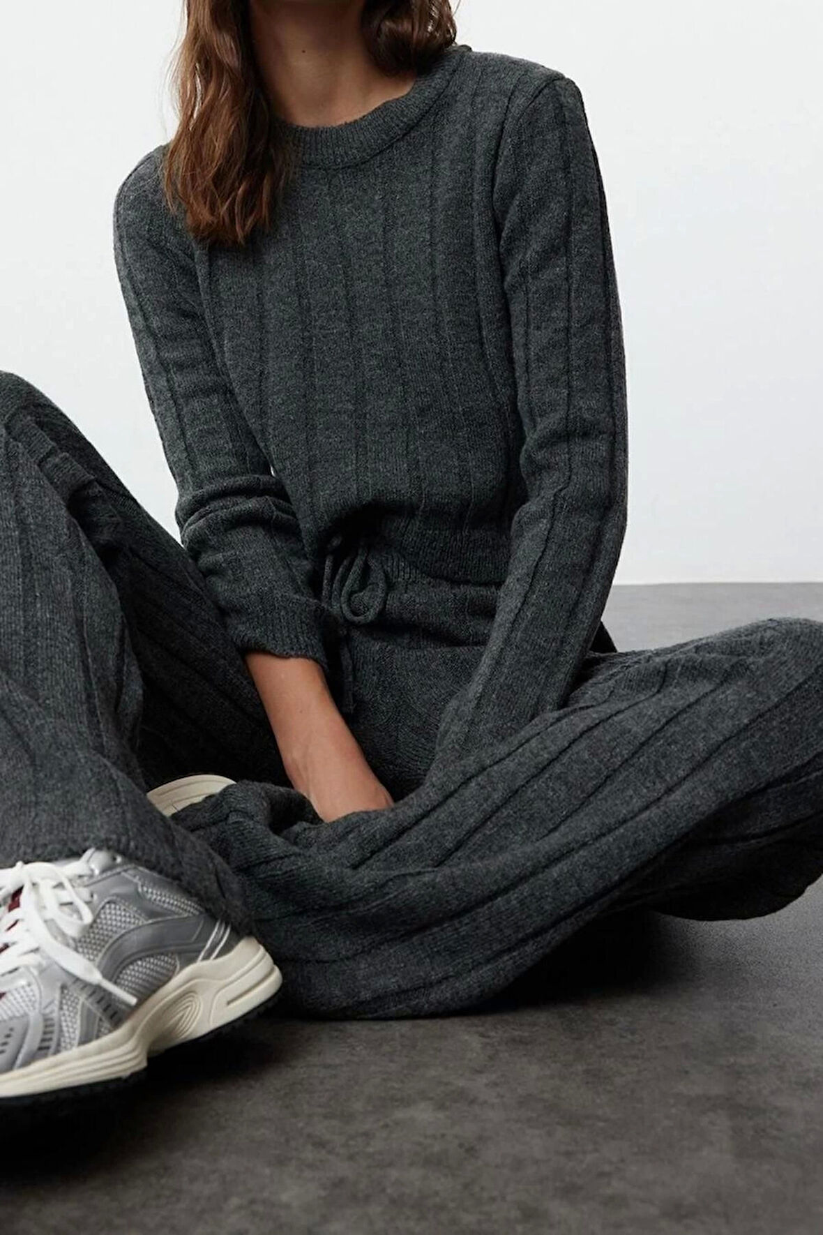 Tarz Kadın Modern Moda Normal Bel Boru Paça Bisiklet Yaka Crop Kazak-Pantolon Triko Alt-Üst Takım